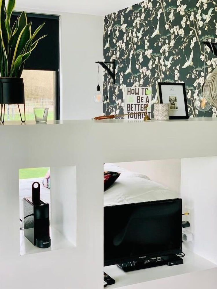 Life Contains Beautiful Things Deluxe Double Room, Garden View 10