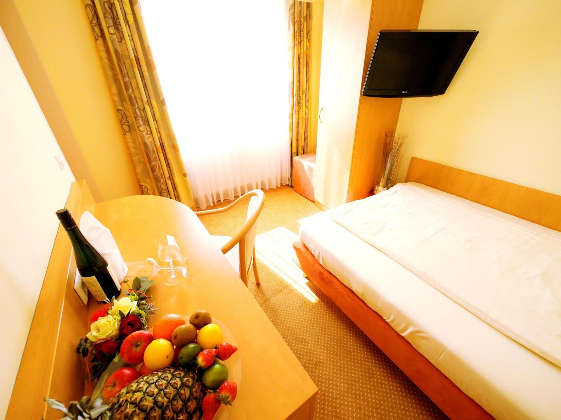 Comfort Single Room