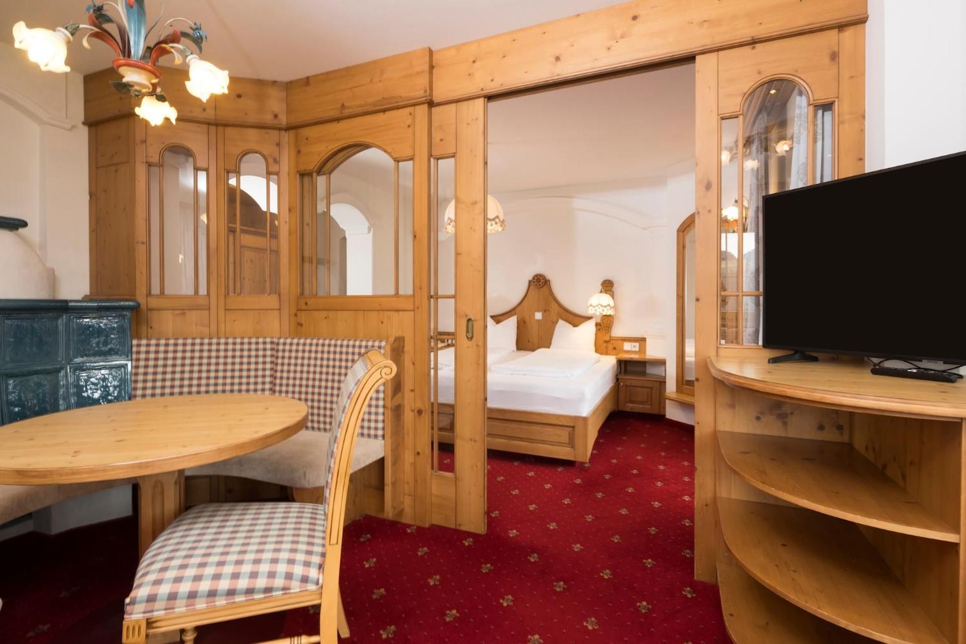 Deluxe Double Room with Bath