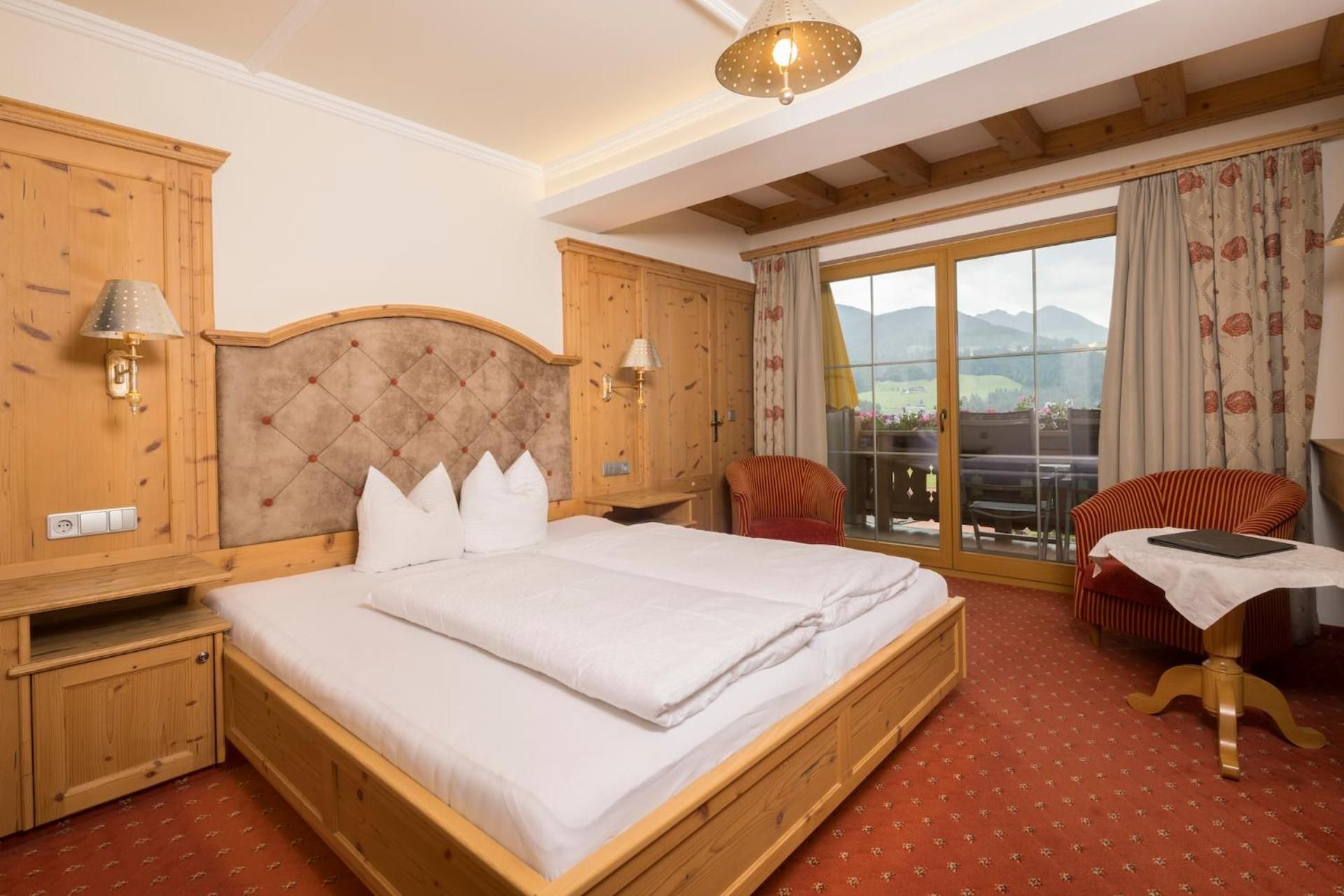 Double Room with Mountain View