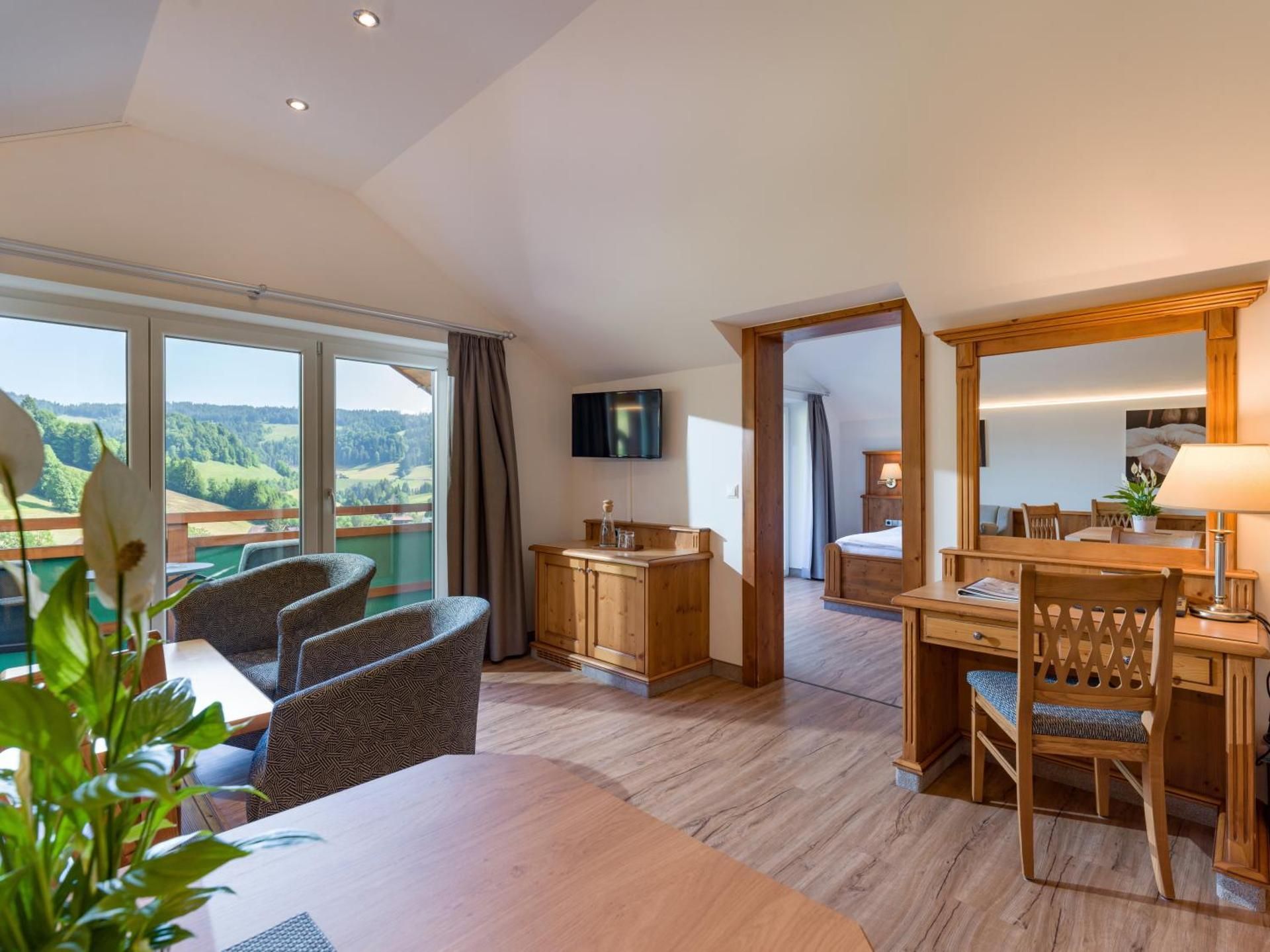 Deluxe Suite