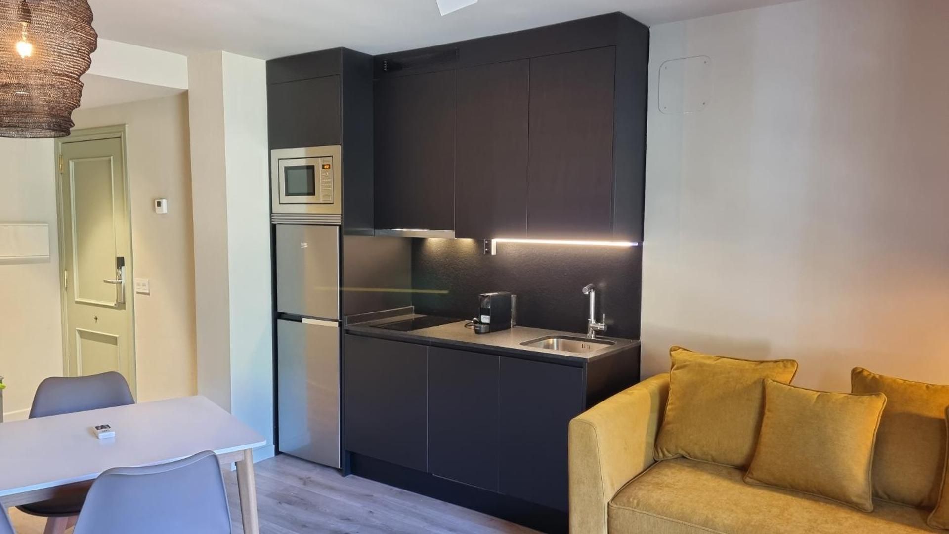 Apartment with Balcony
