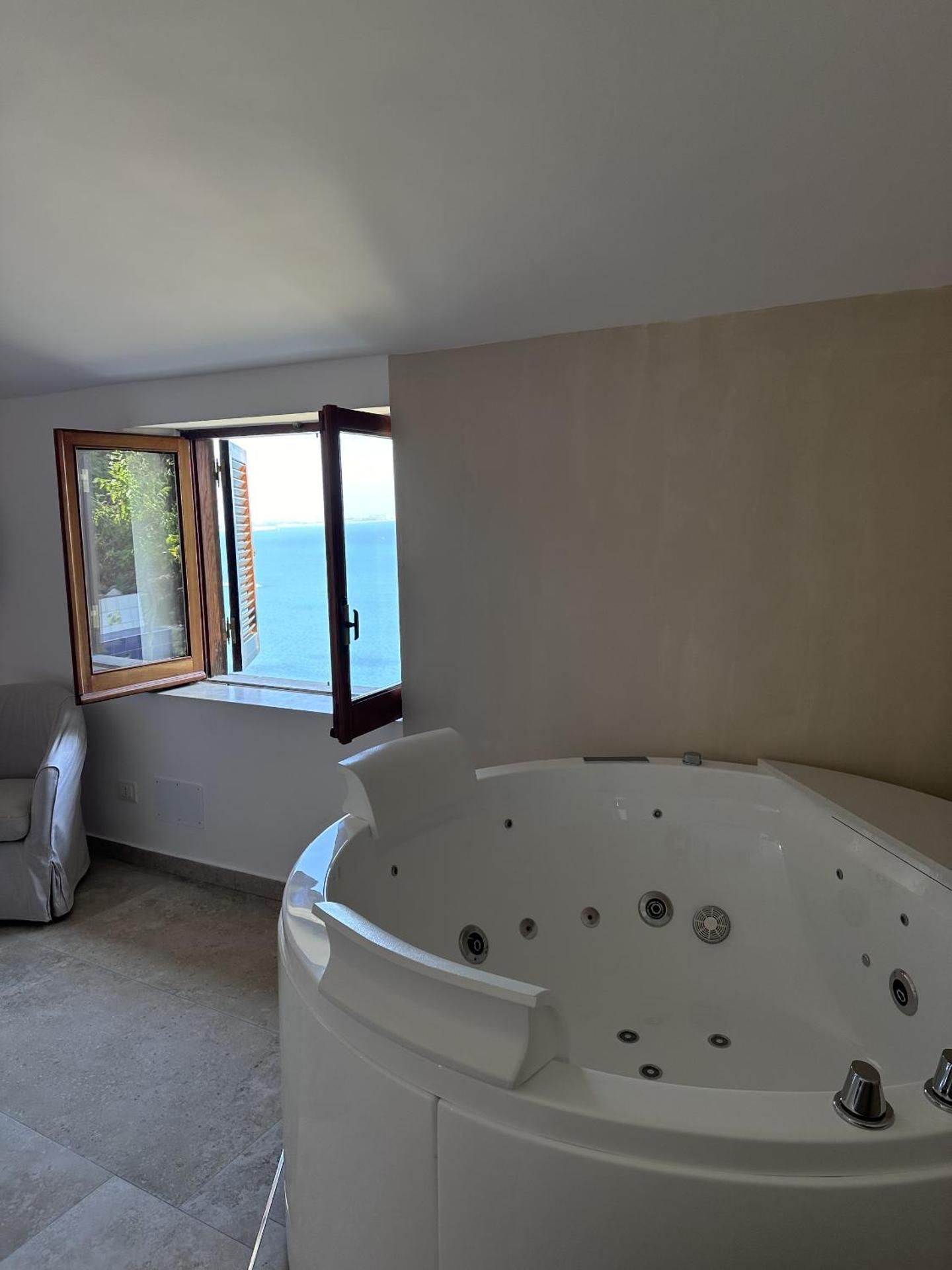 Superior Suite with Sea View