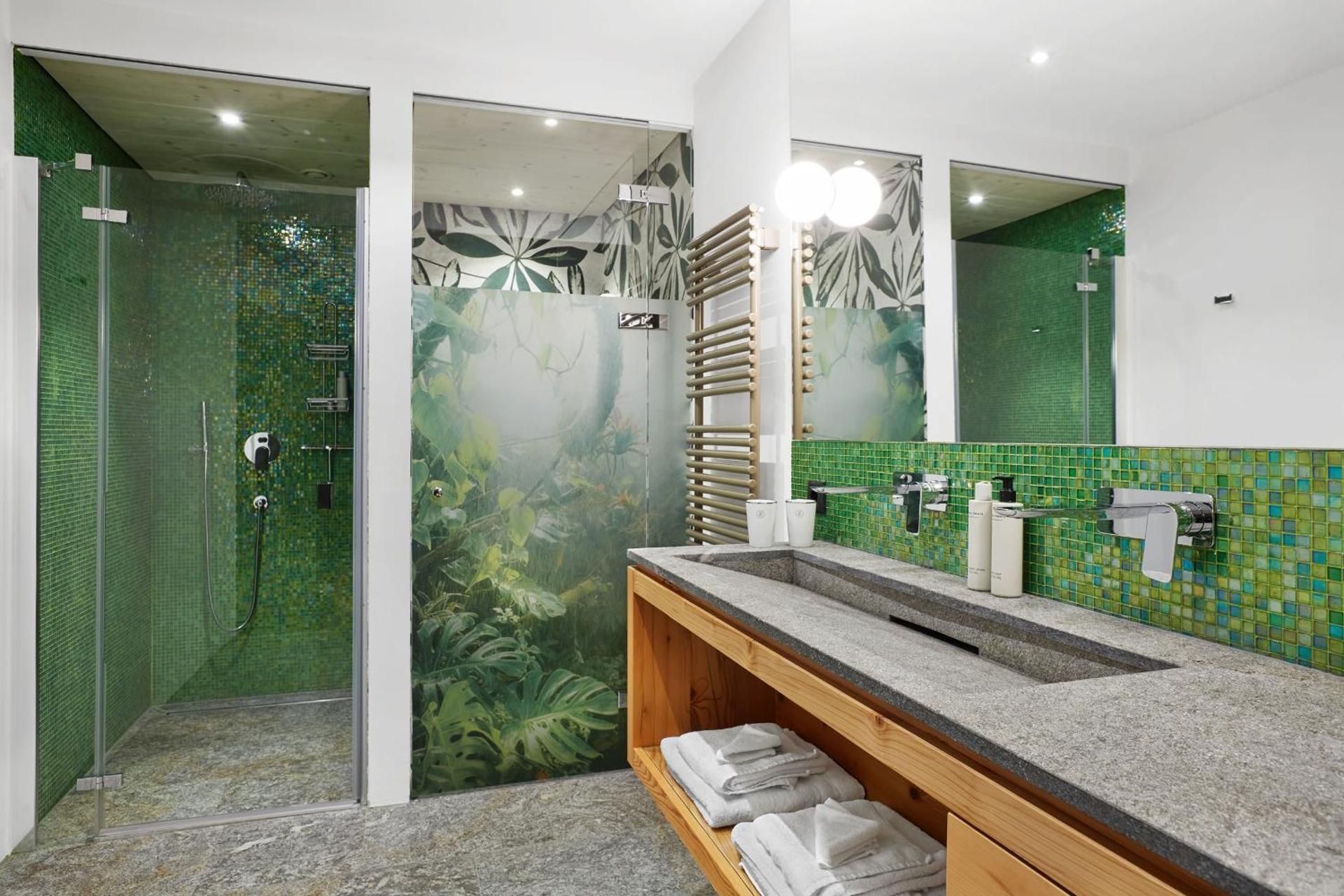 Loft Suite 8