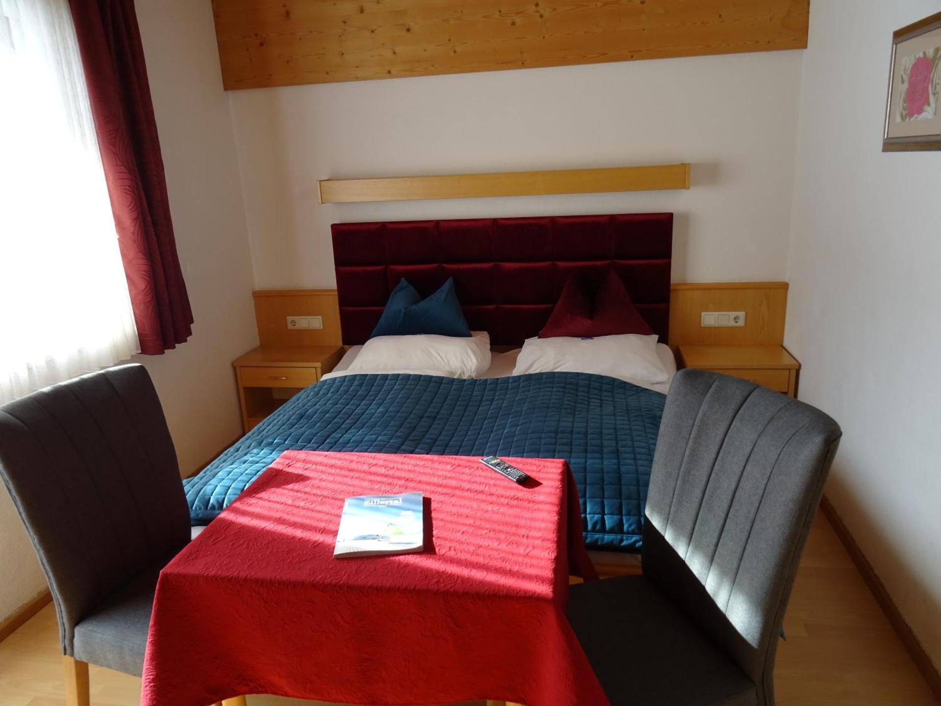 Comfort Triple Room