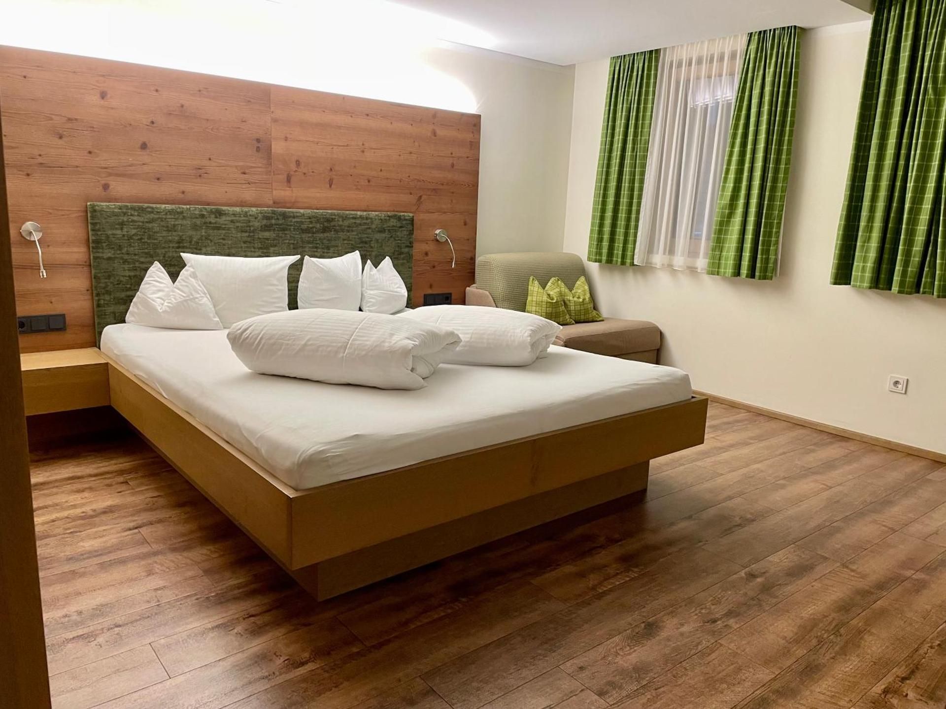 Quadruple Room with Balcony