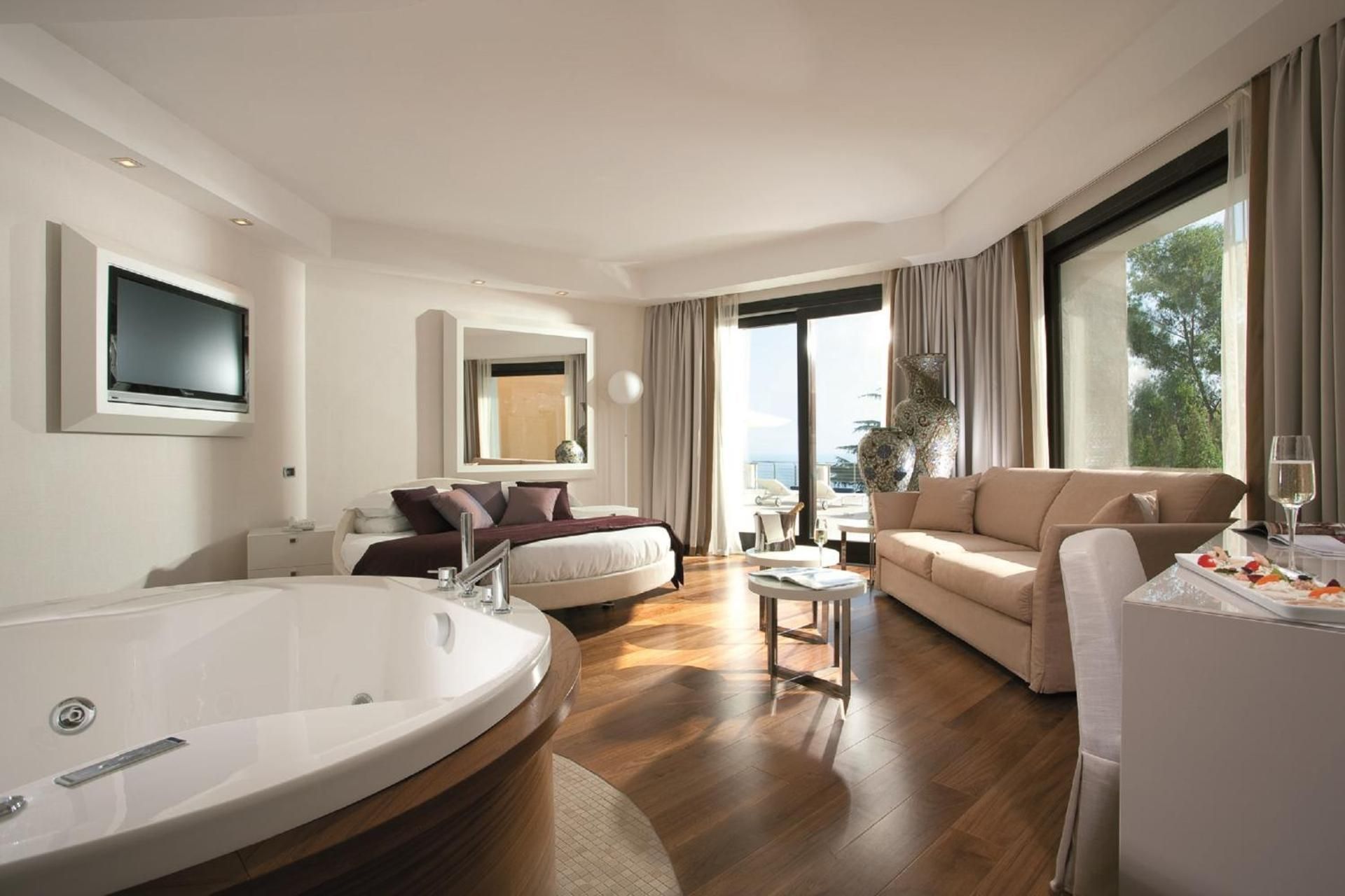 Paradiso Suite