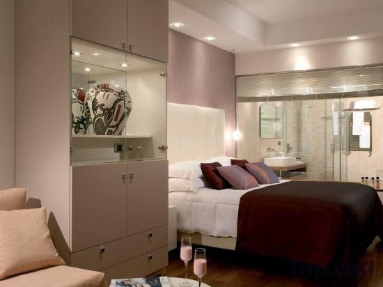 Junior Suite with Hot Tub