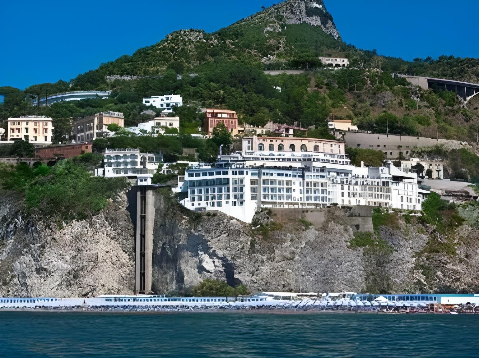 Suite with Sea View