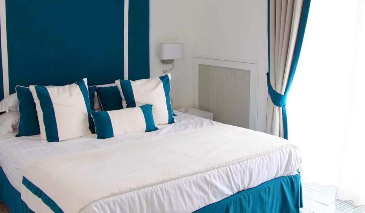 Suite with Sea View