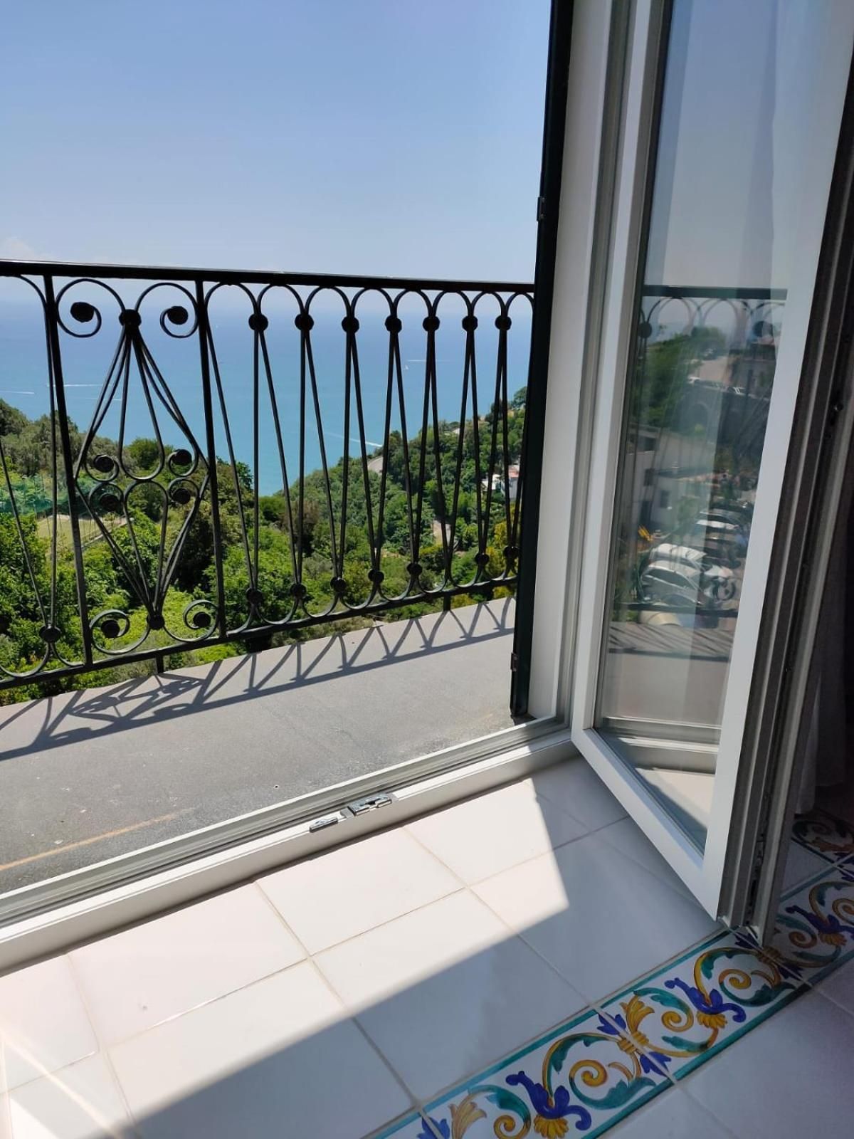Queen Room with Sea View