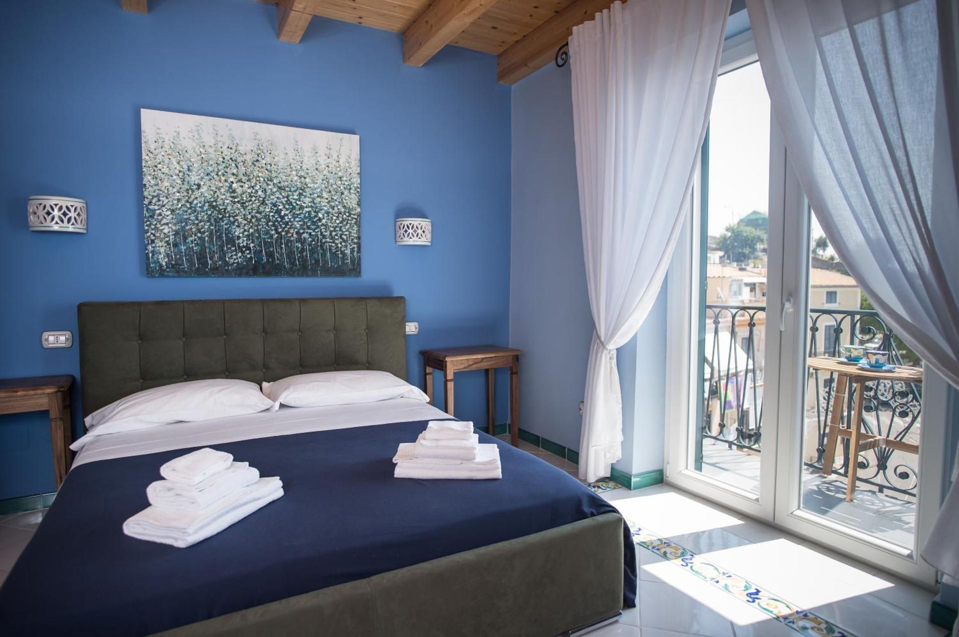 Double Room with Private External Bathroom