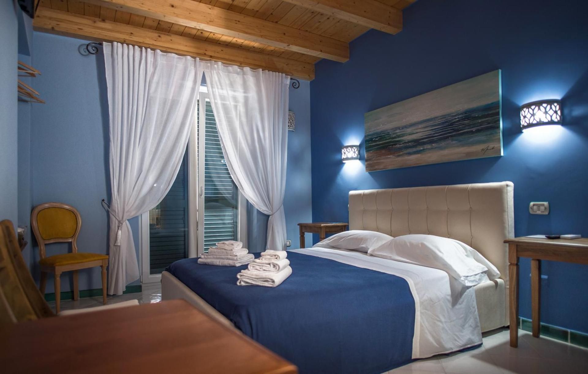 Queen Room with Sea View