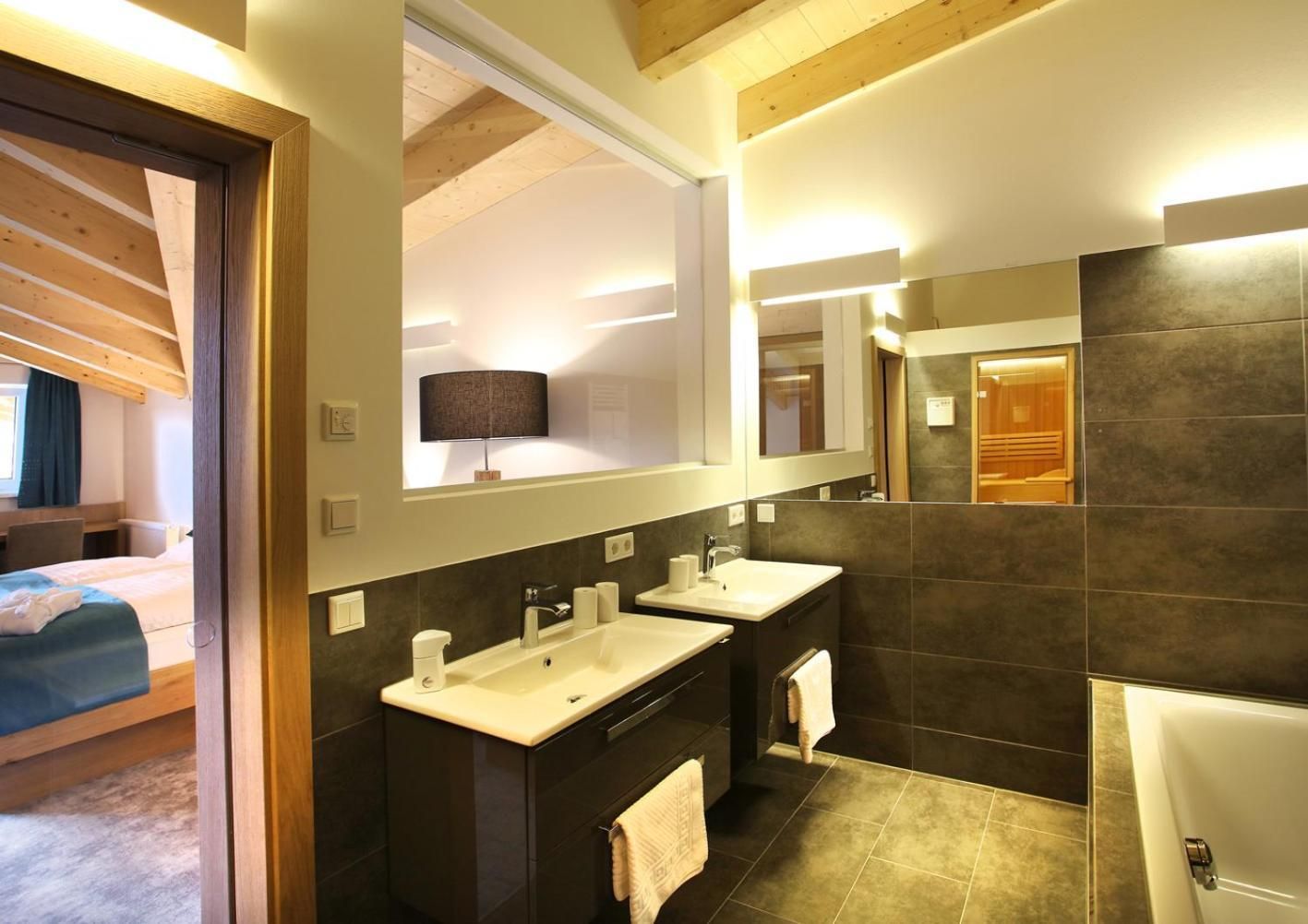 Penthouse Suite