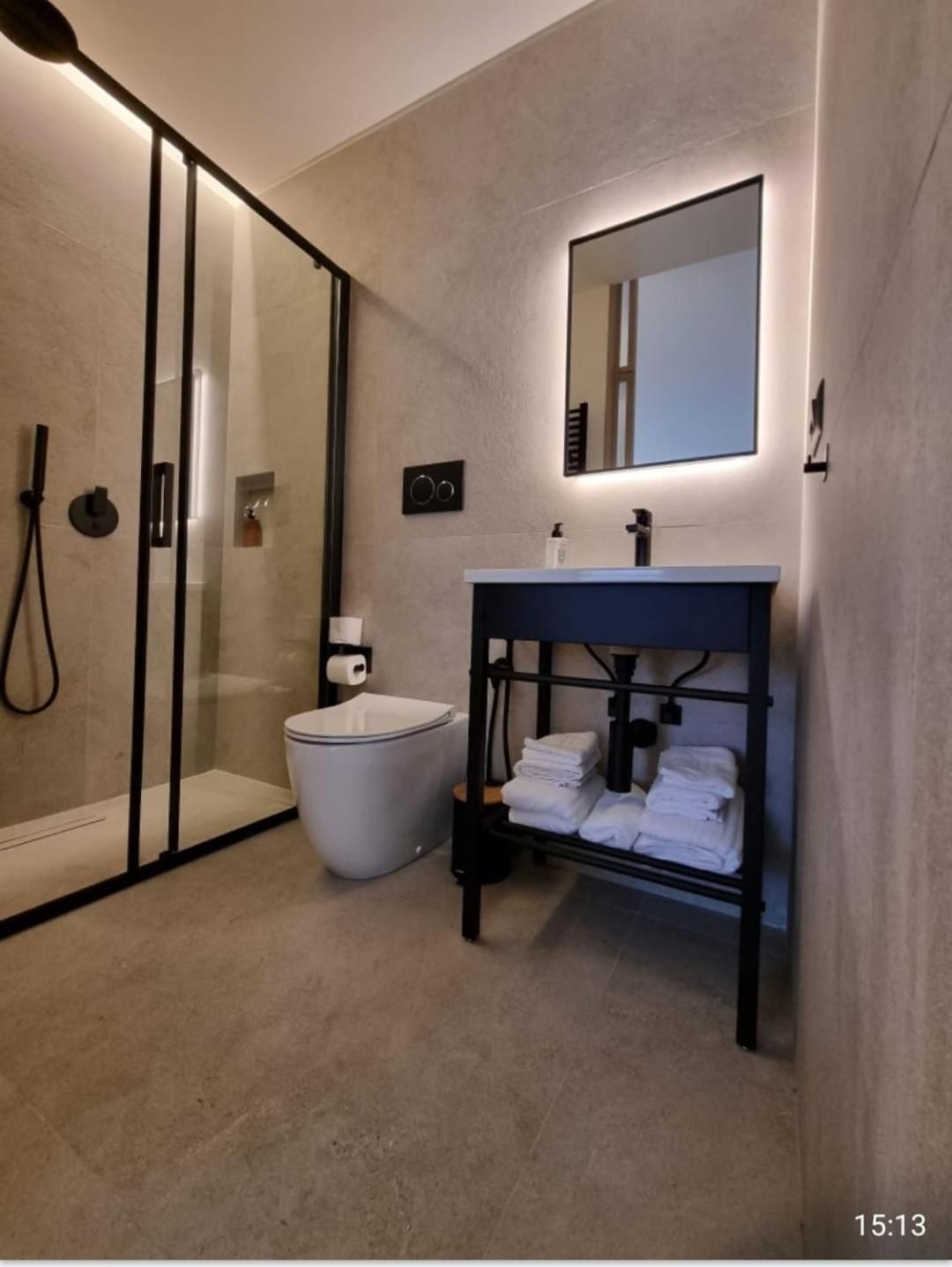 Deluxe Double Room with Extra Bed