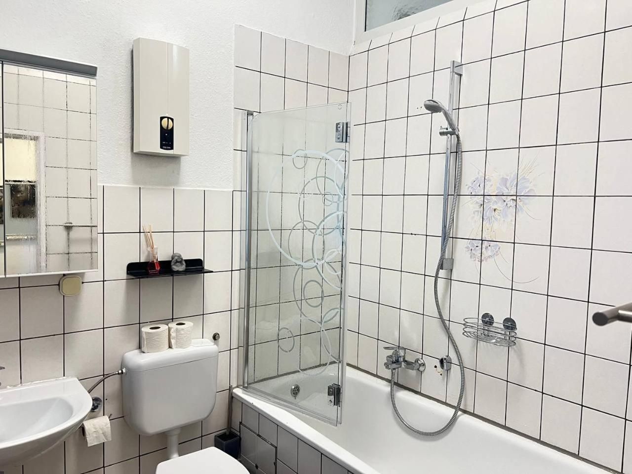 Double Room with Shared Bathroom