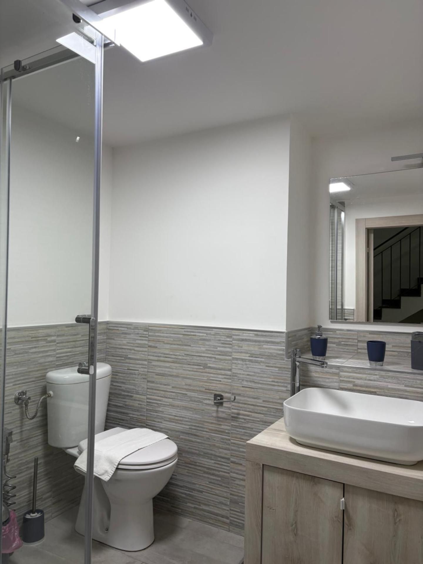 One-Bedroom Standard Apartment