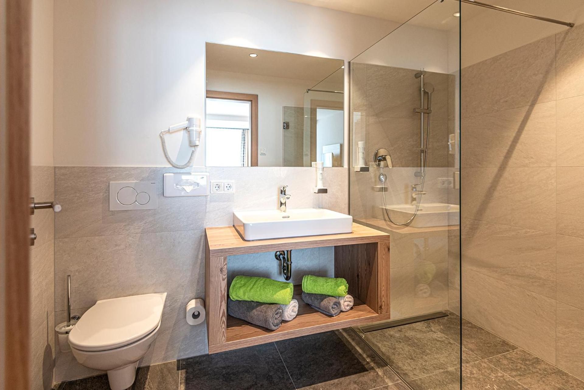 One-Bedroom Apartment - Free access to Alpentherme