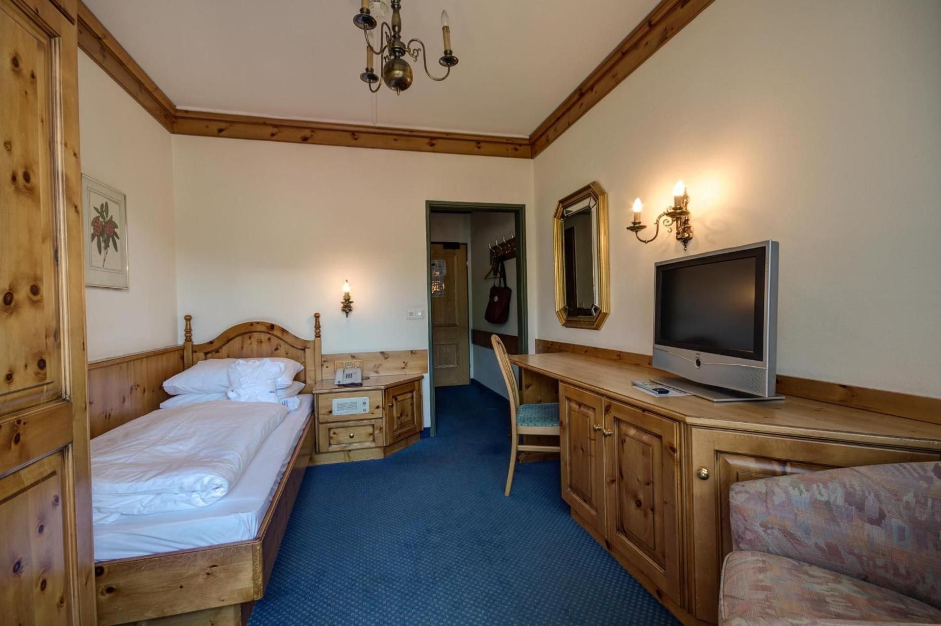 Single Room with Balcony