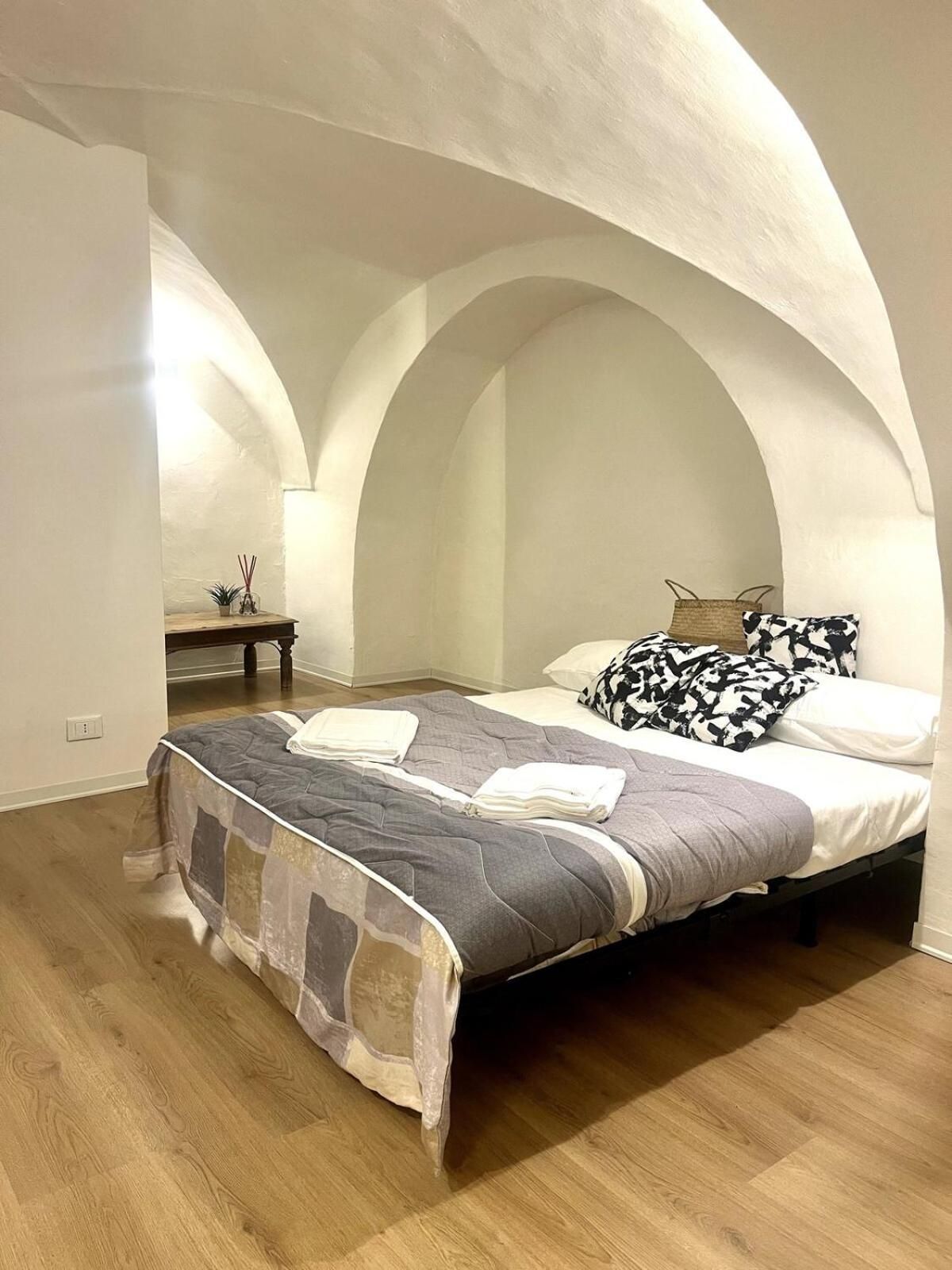 Quadruple Room with Private Bathroom