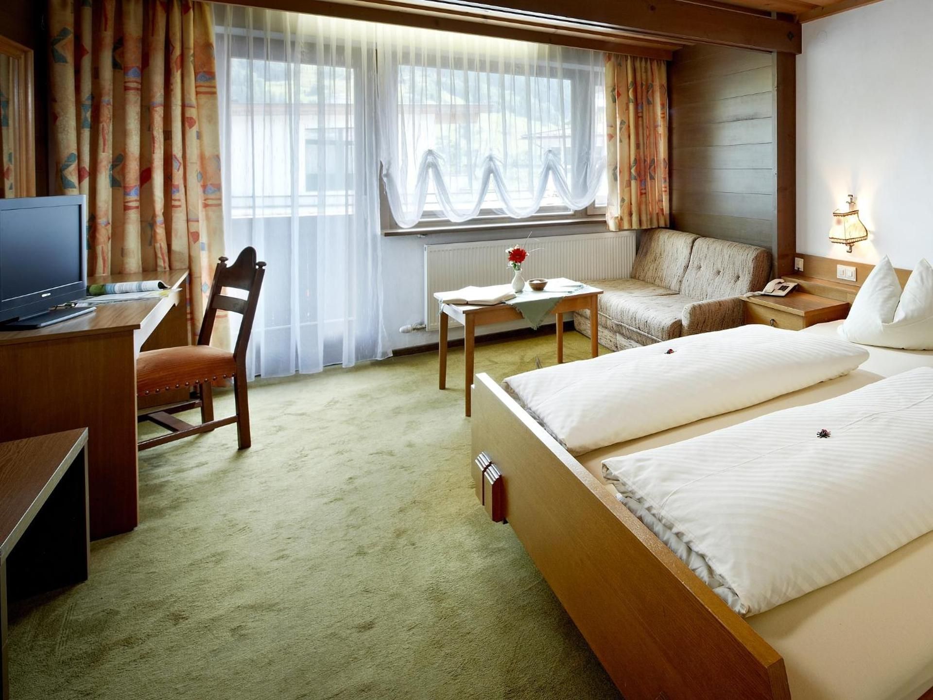 Quadruple Room with Bath