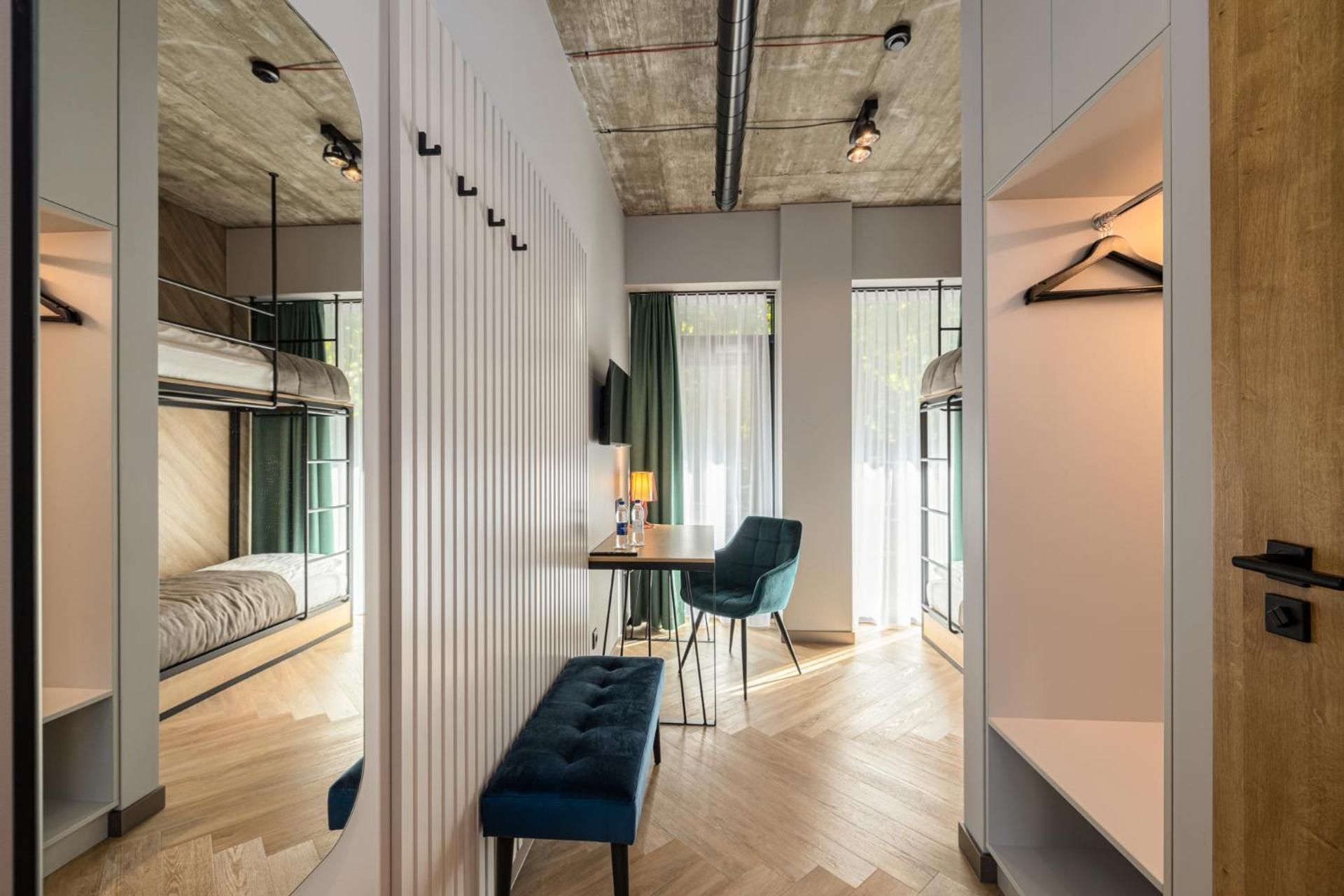 Twin Room with View