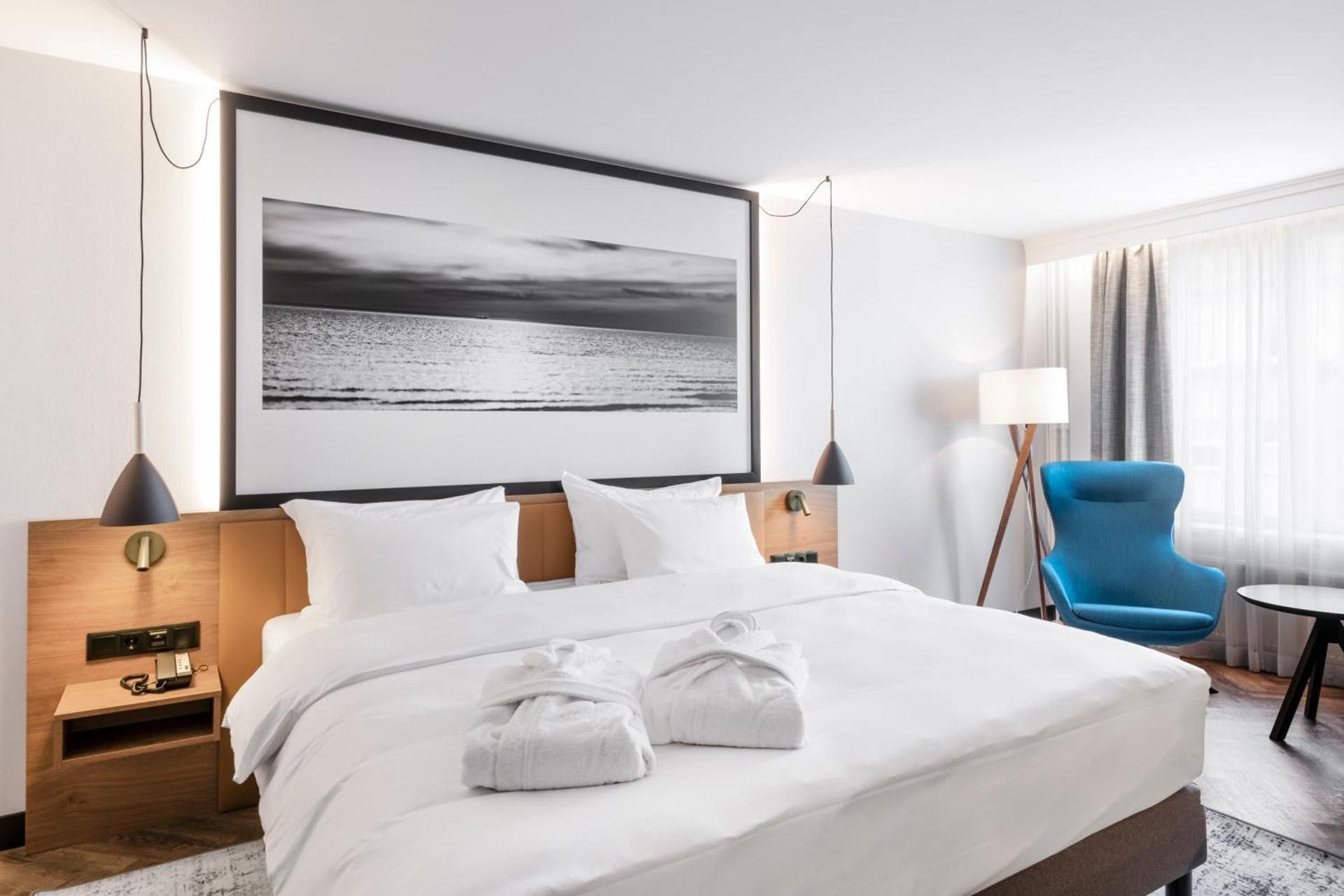 Privilege room with a queen bed