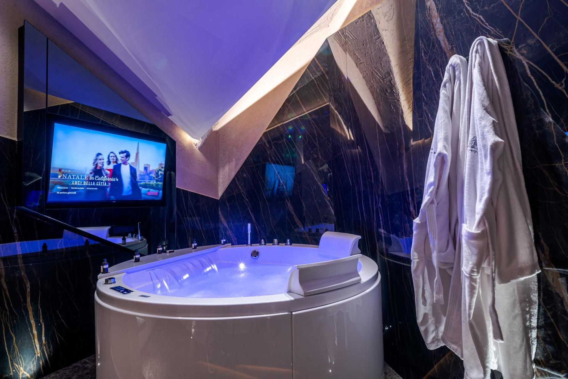 Double Room with Spa Bath