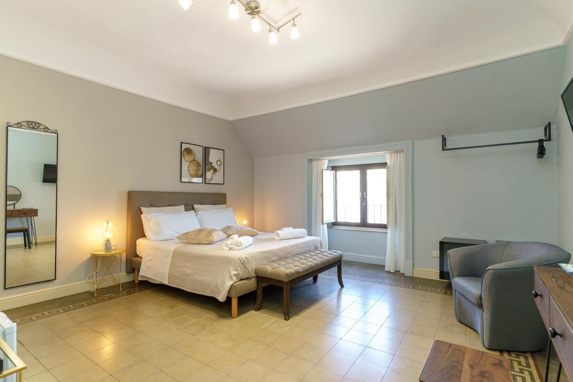 Superior Queen Room