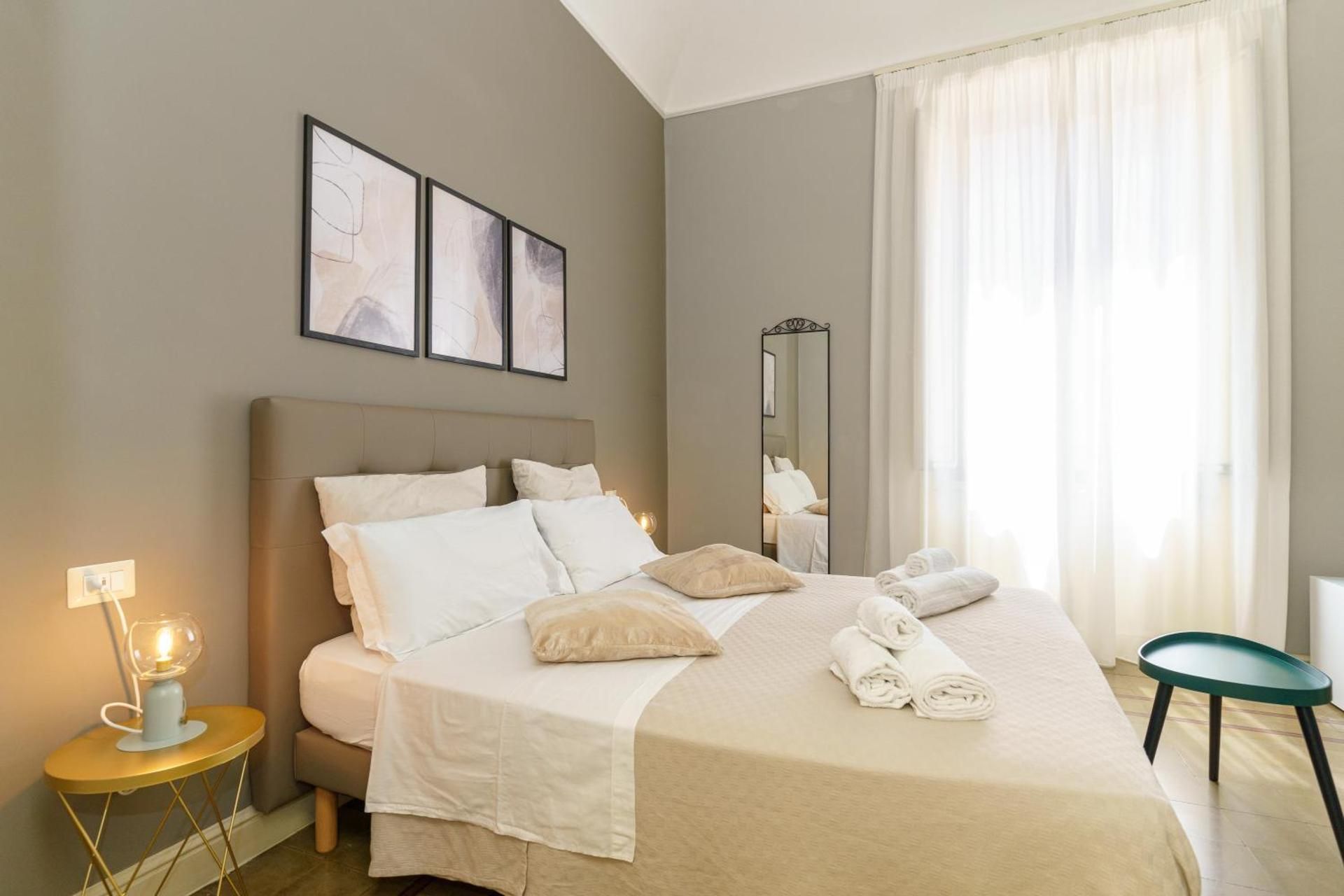 Queen Room