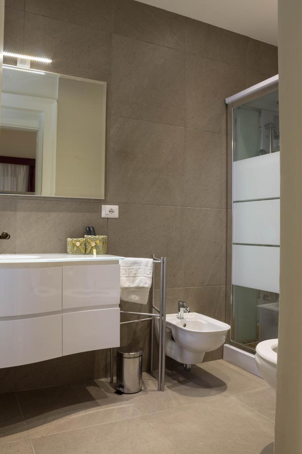 Standard Apartment