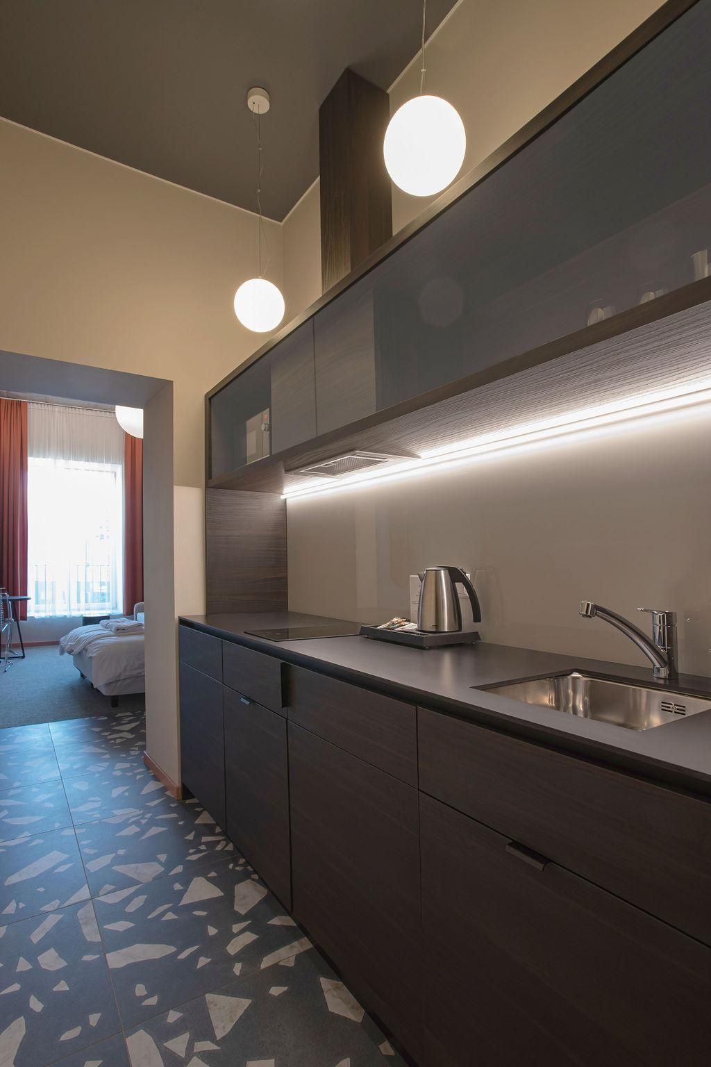 Resume apartments Apartment - Non-Smoking, Extra Cleaning Fee 2