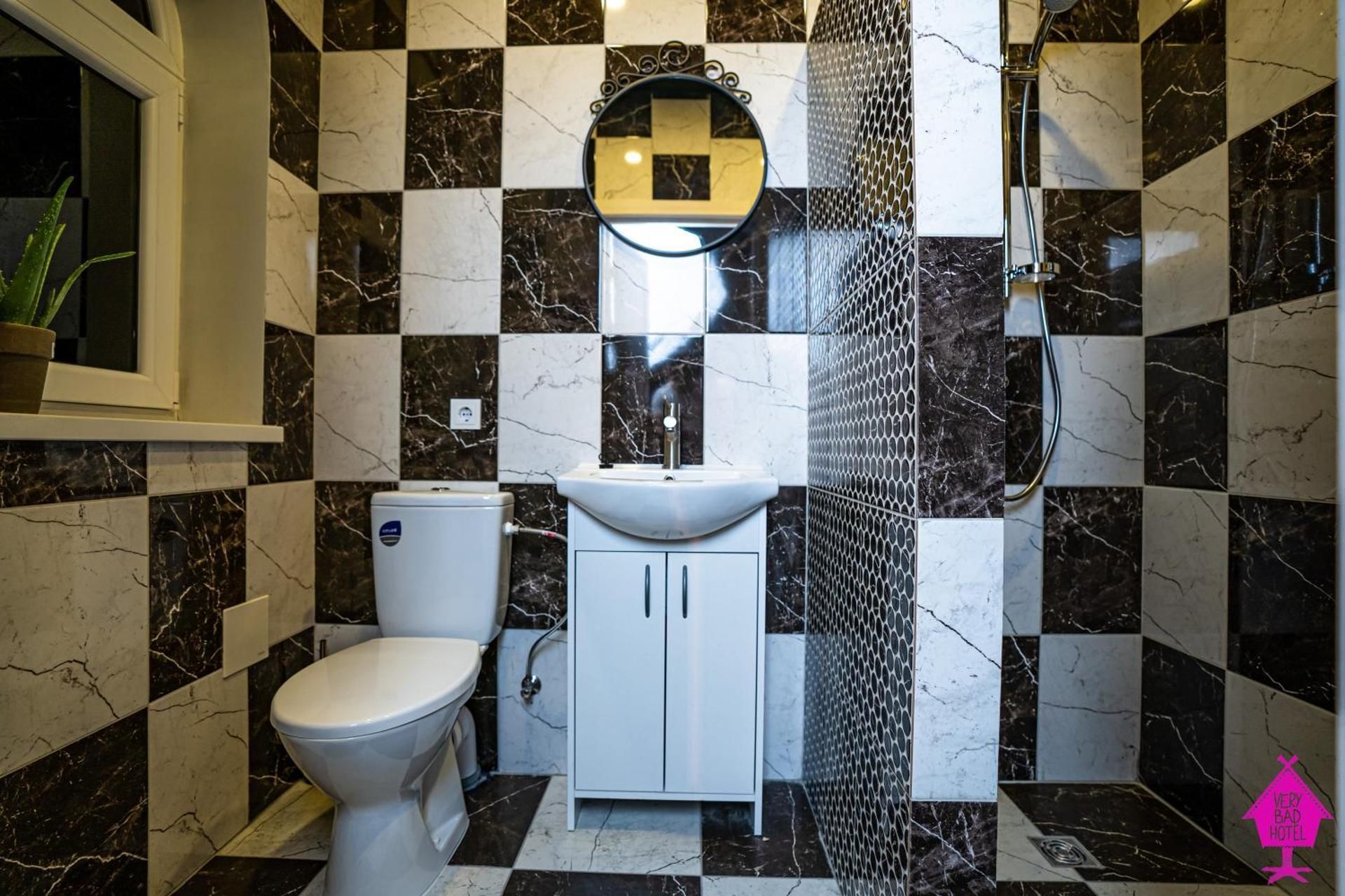 Standard Double Room - Coco Bongo