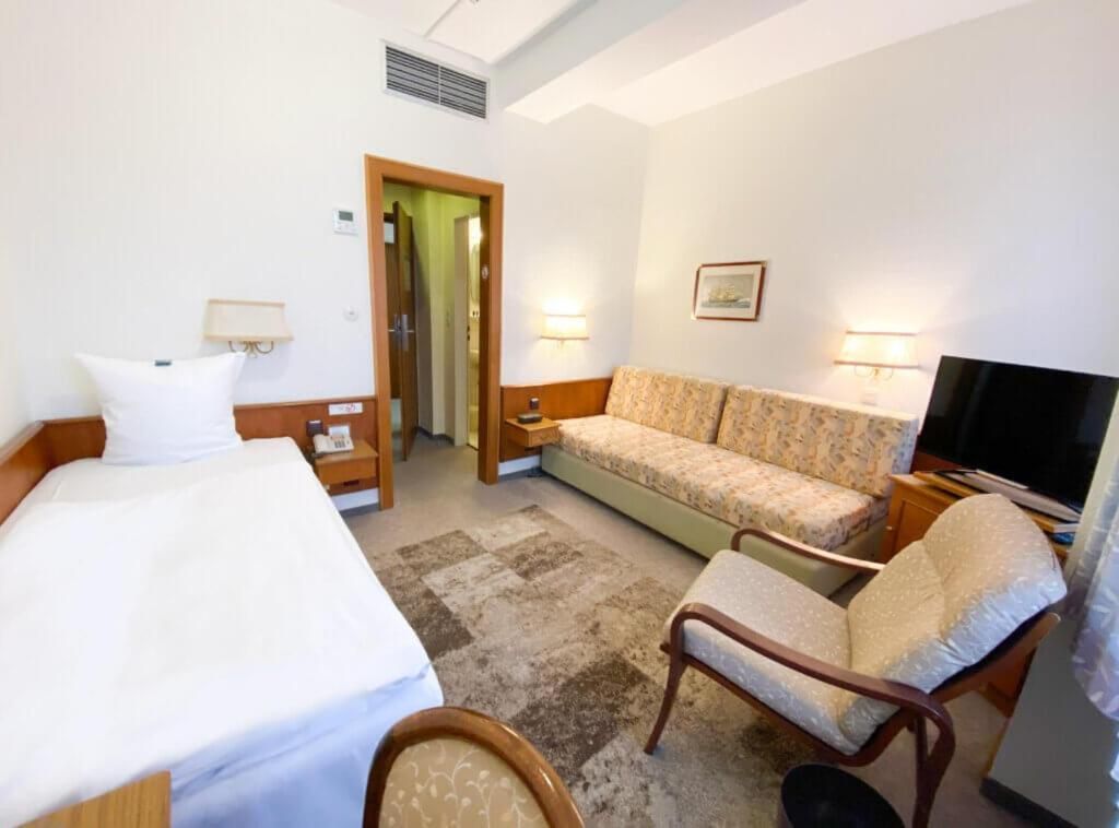 Single Room