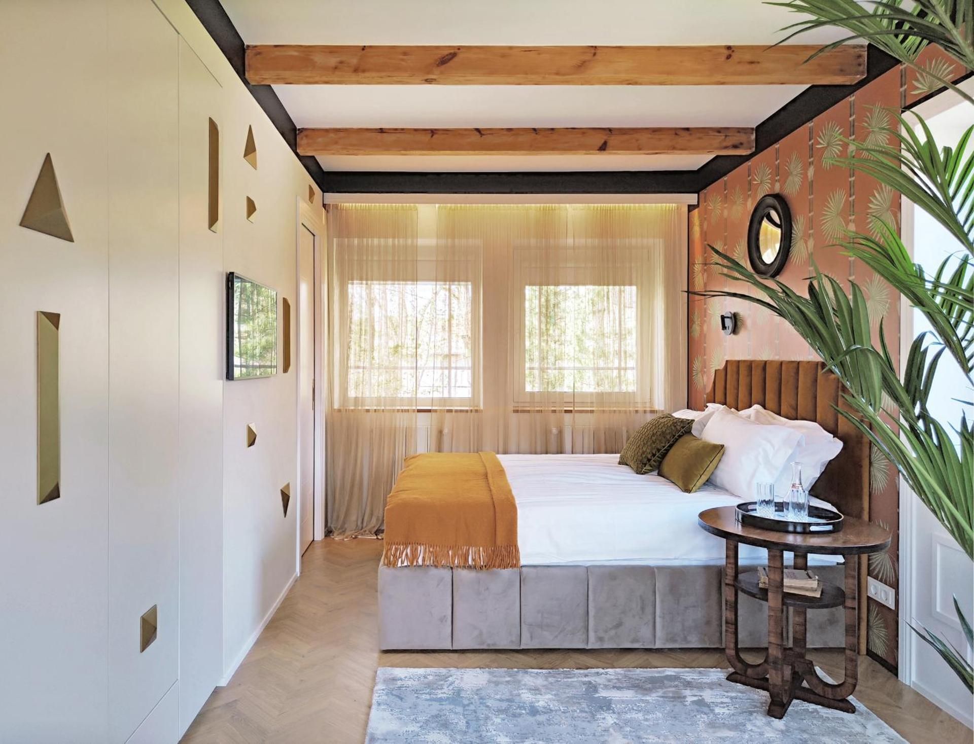 Deluxe Double Room with Shower