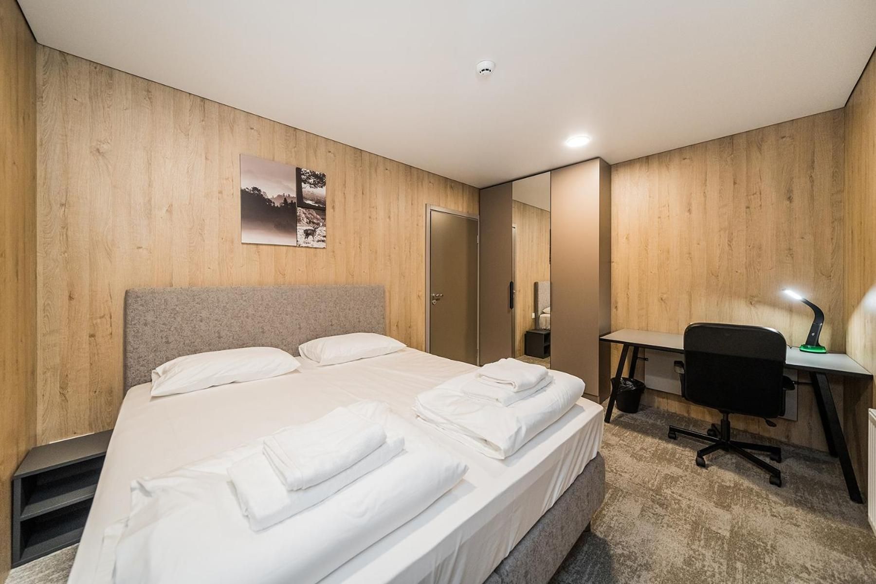 Two-Bedroom Deluxe Apartment