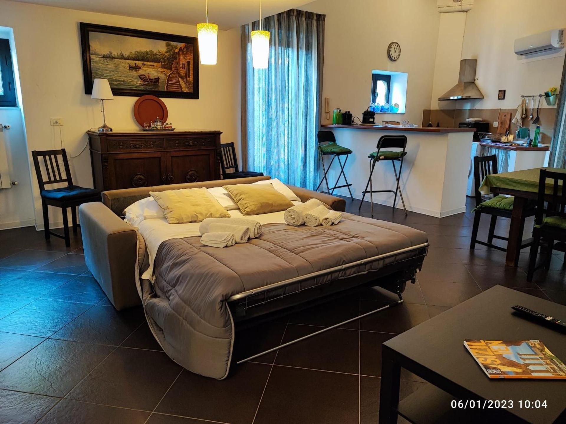 One-Bedroom Family Apartment