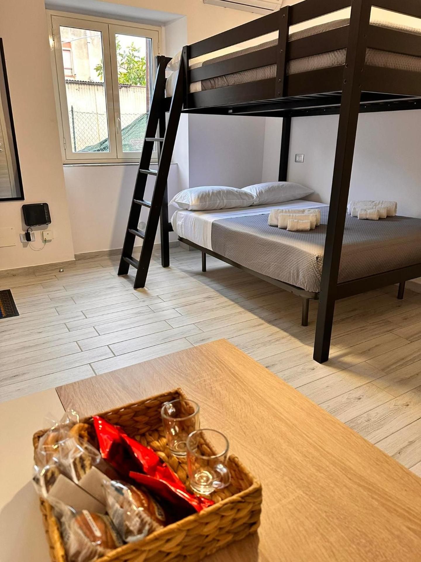 Quadruple Room with Private Bathroom