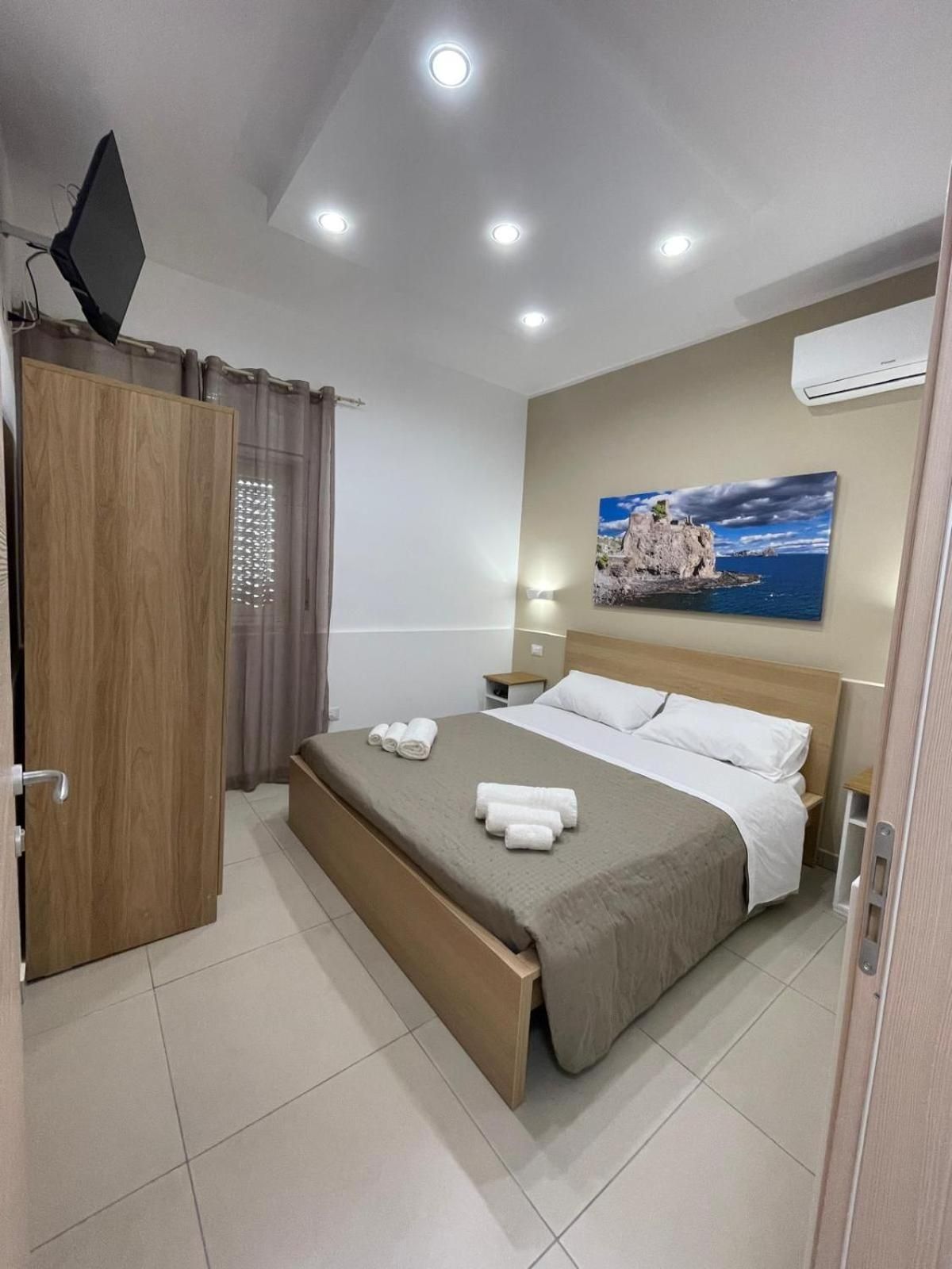 Double Room with Private Bathroom