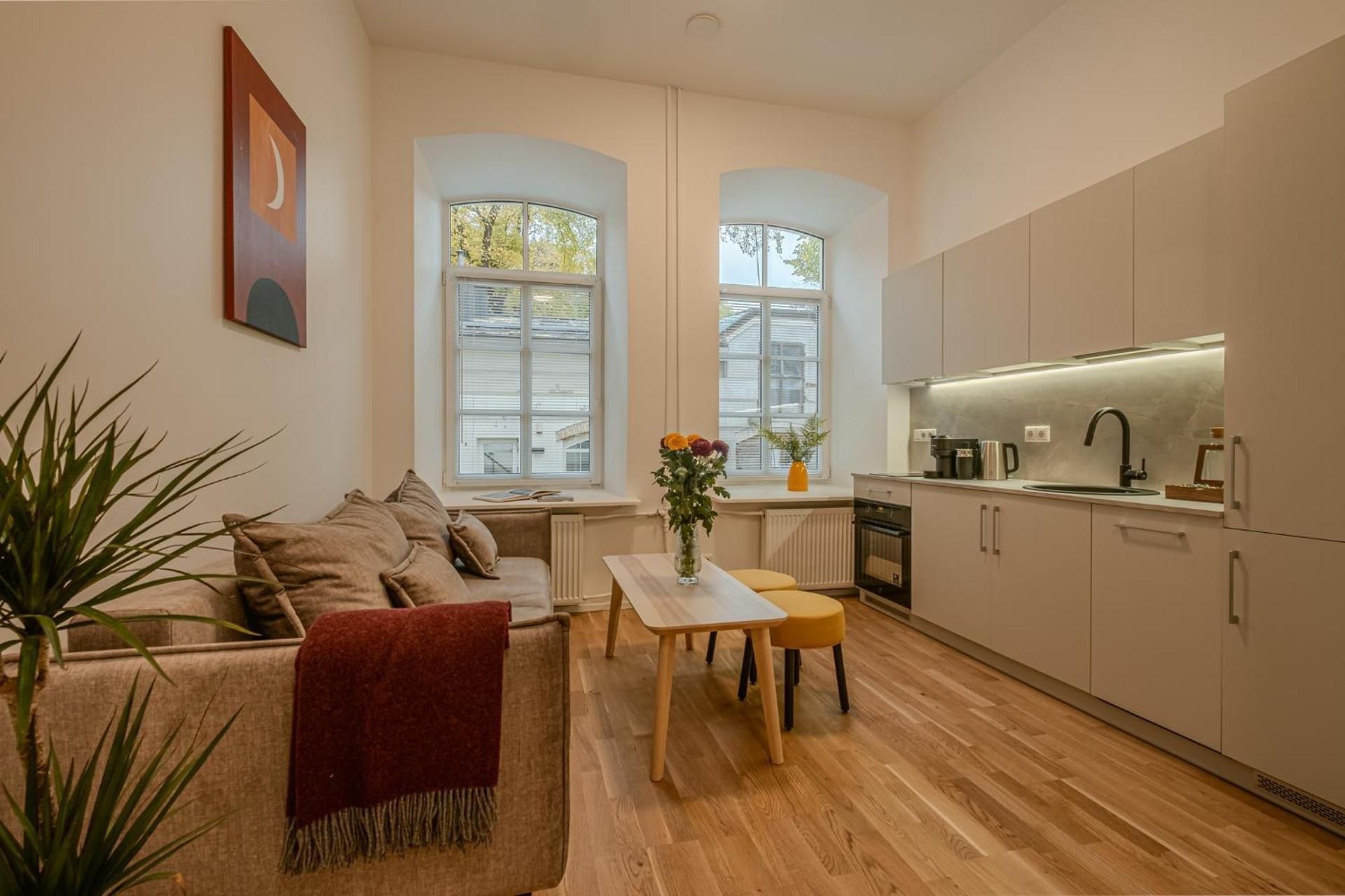 Studio Apartment with One Double Bed