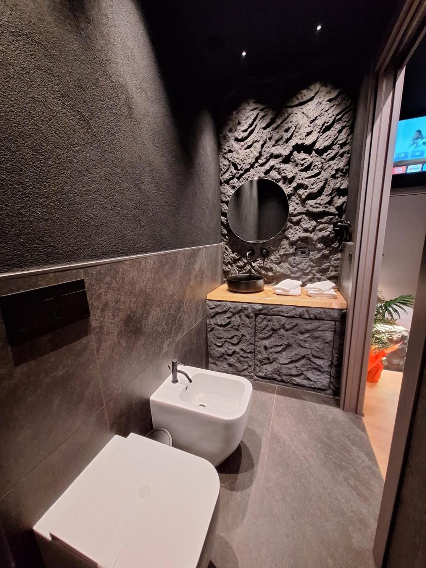 King Room with Spa Bath