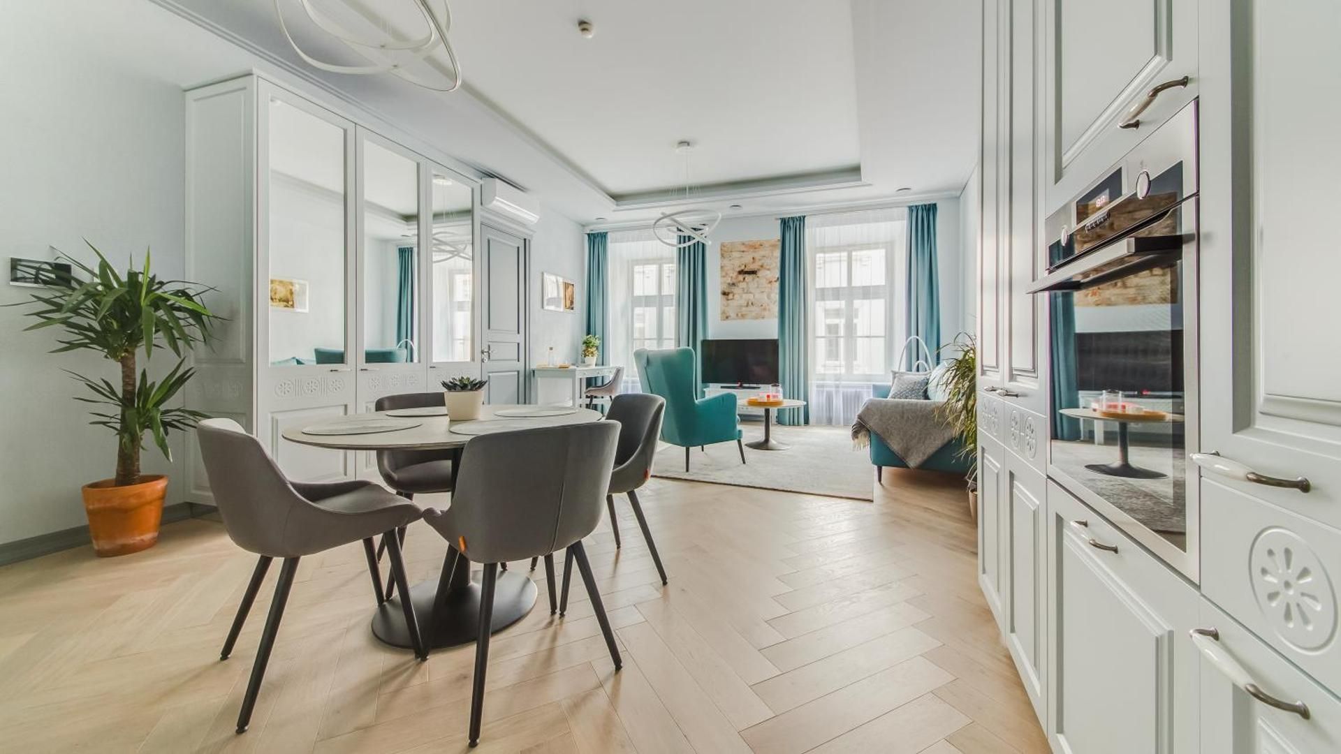 Superior Apartment