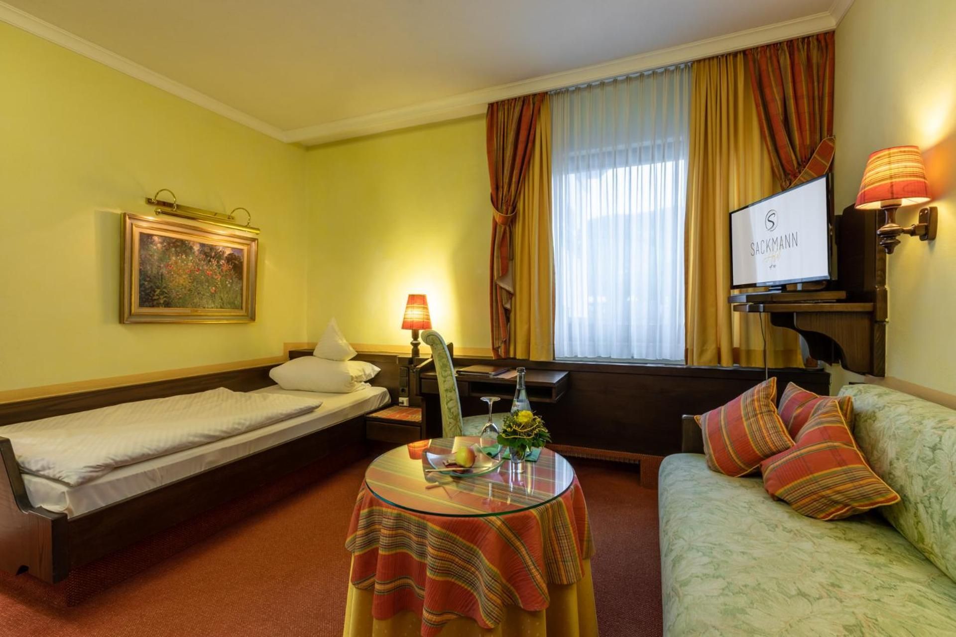 Classic Single Room with Balcony/Terrace