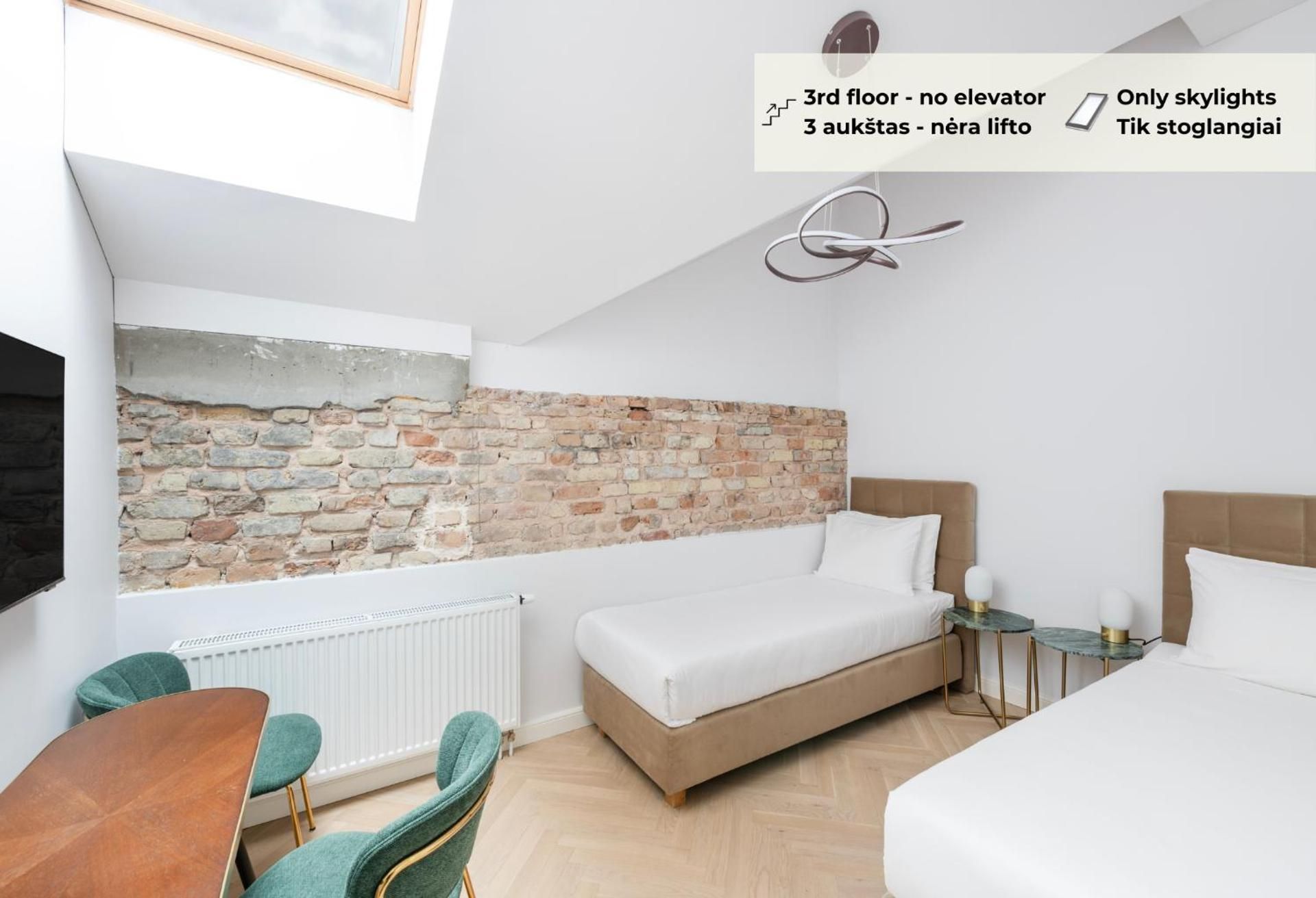 Standard Twin Room