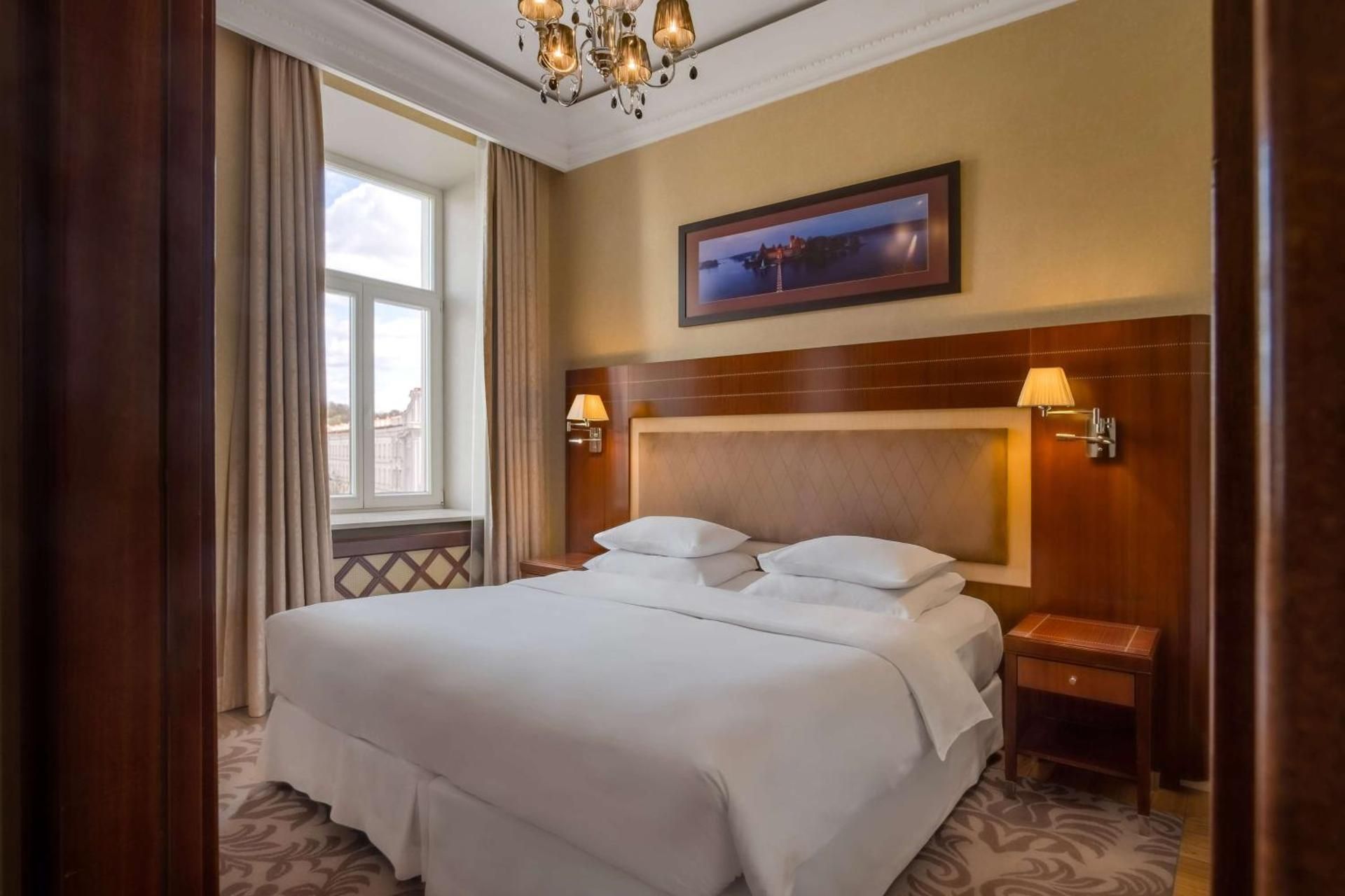 King One Bedroom Suite with Balcony