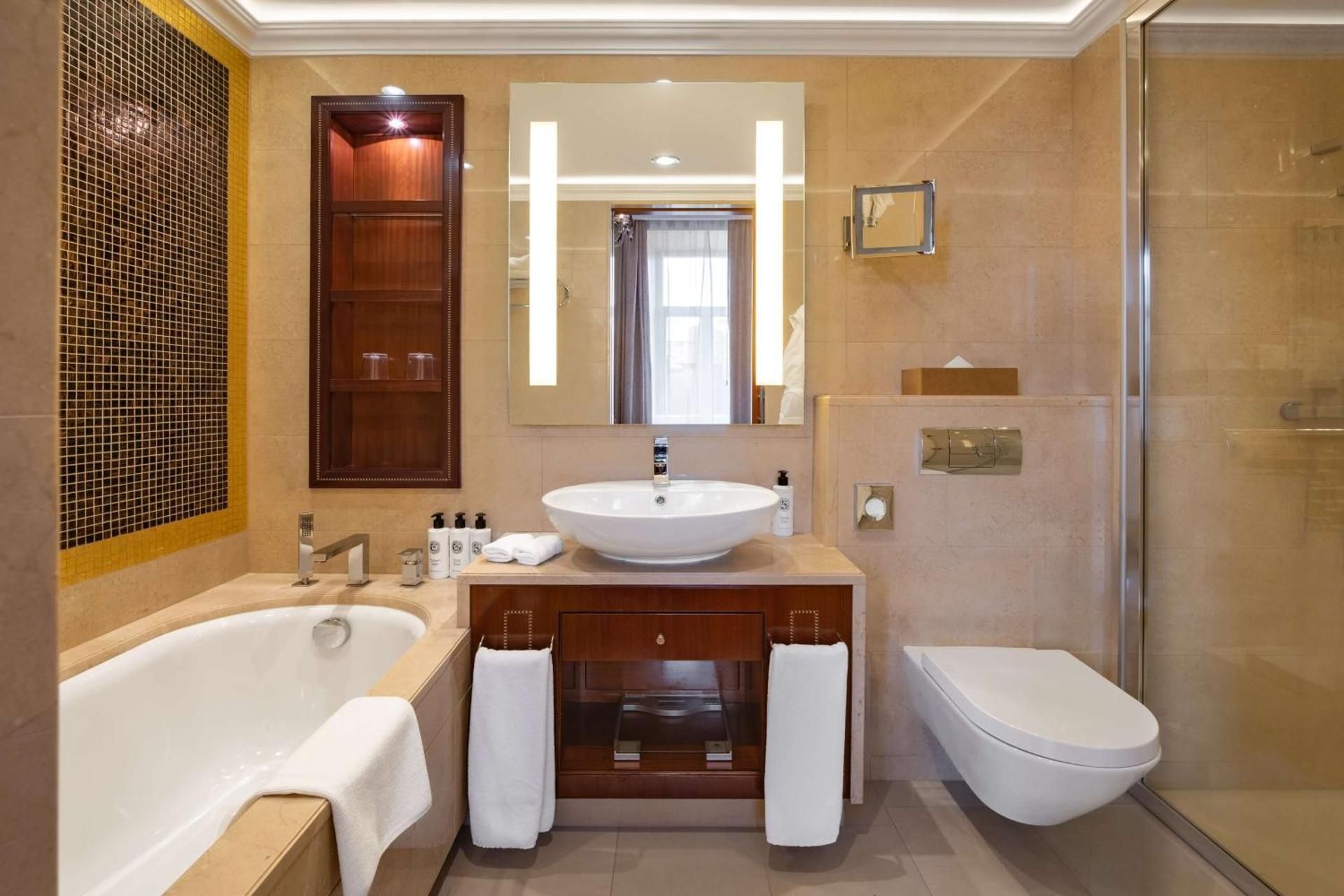 Twin Superior Room