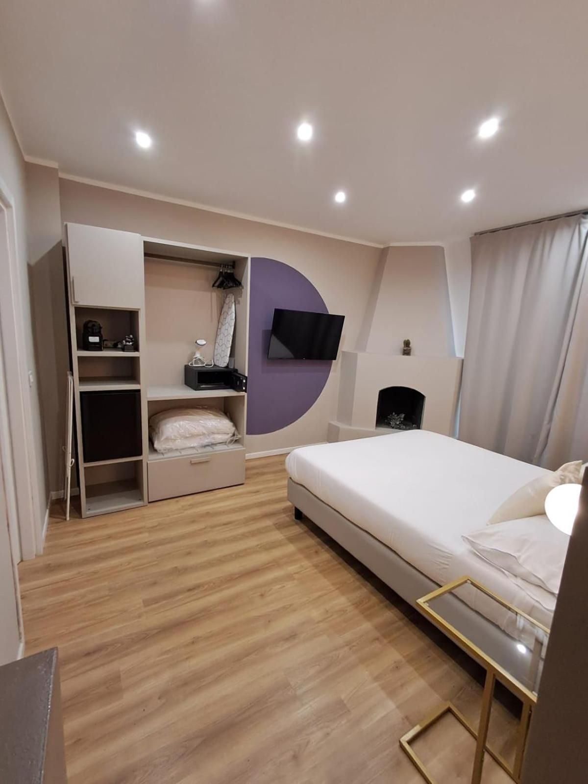 Queen Room with Garden View