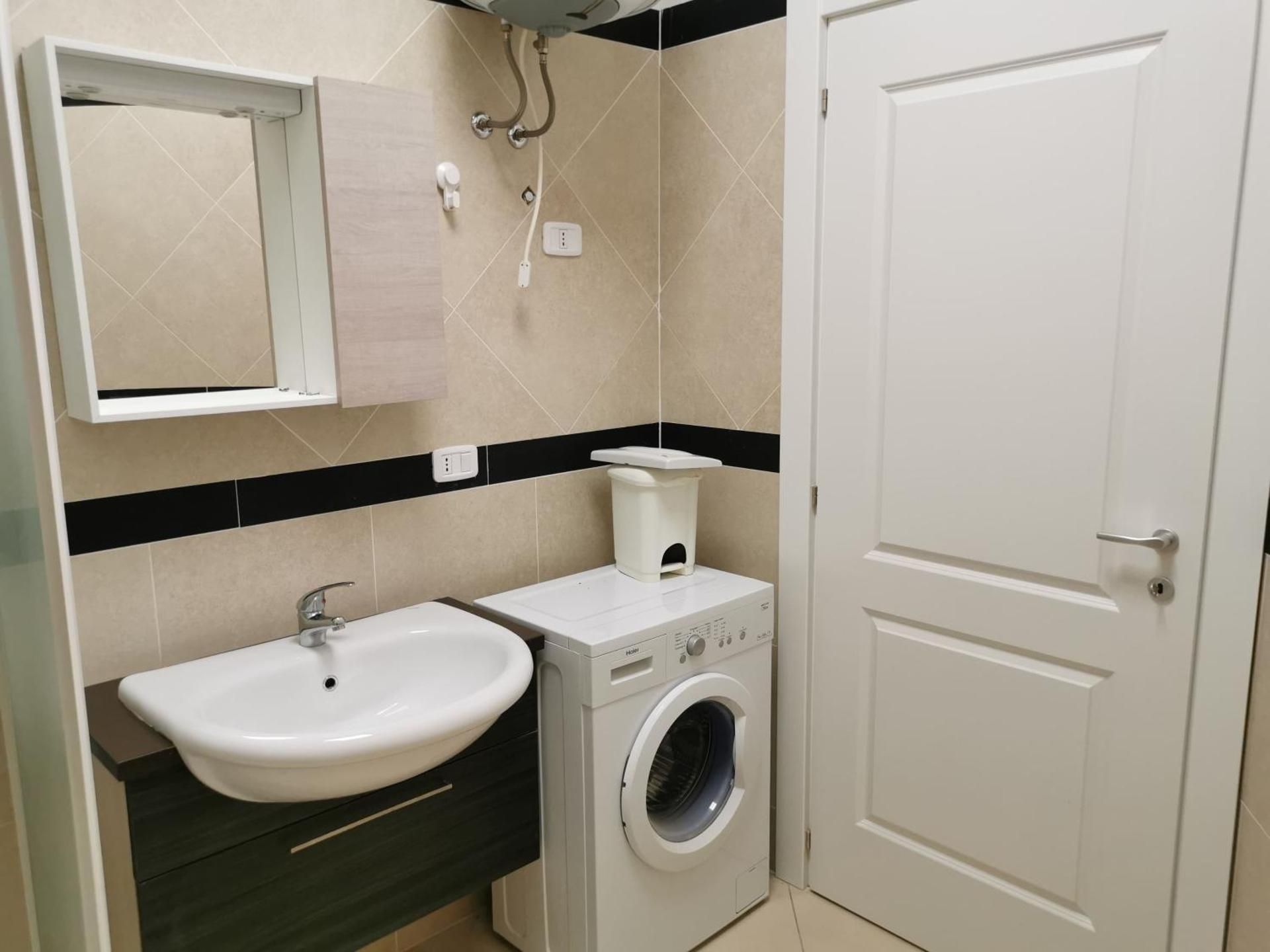One-Bedroom Standard Apartment