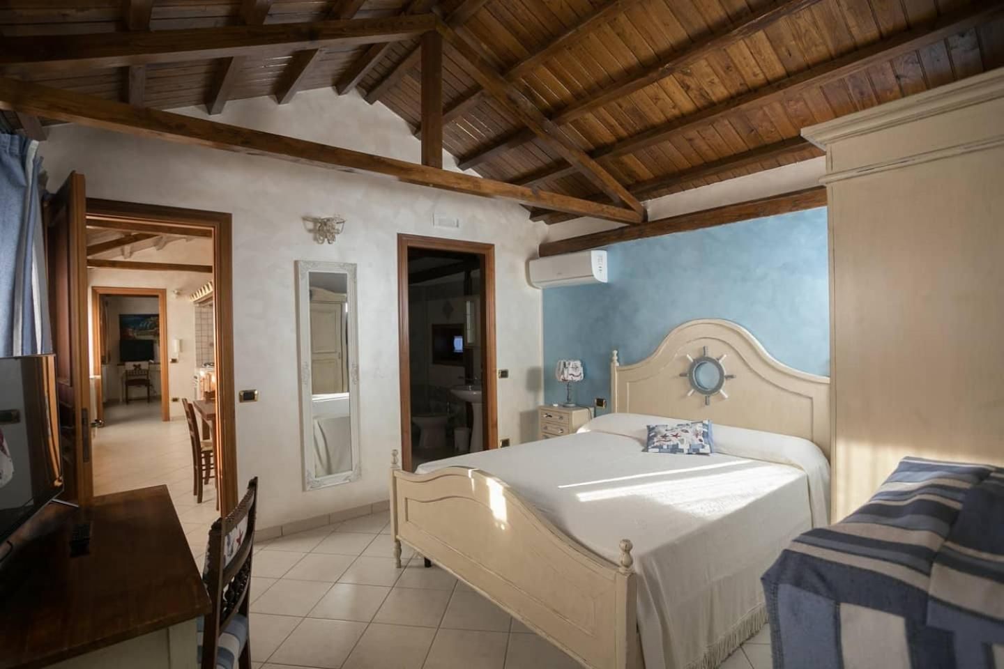Double Room with Pool View