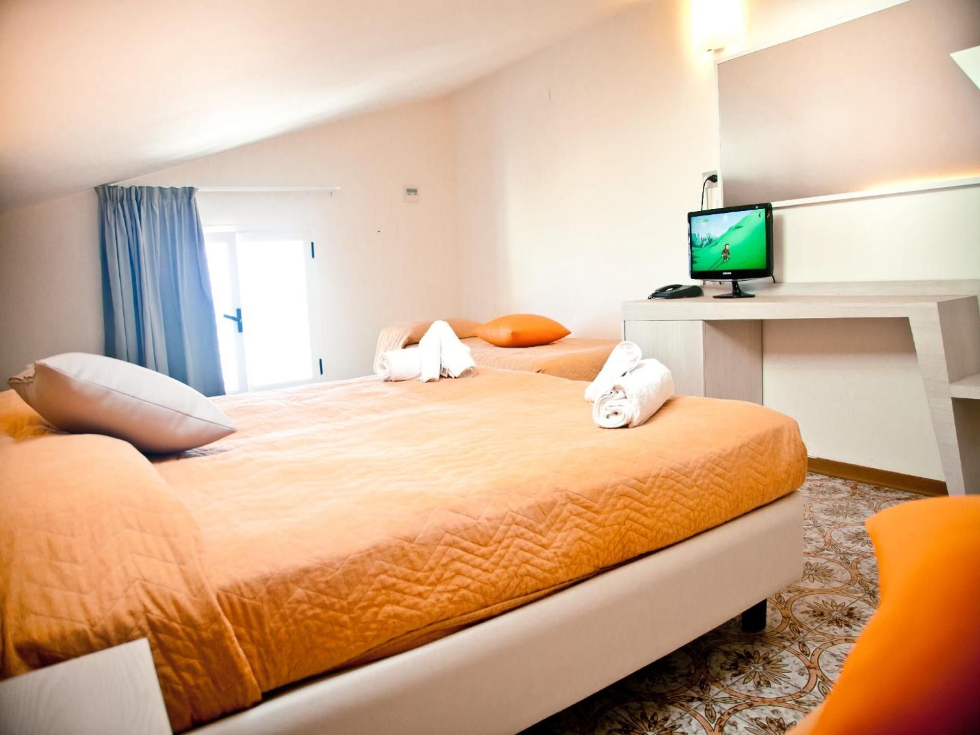 Standard Quadruple Room